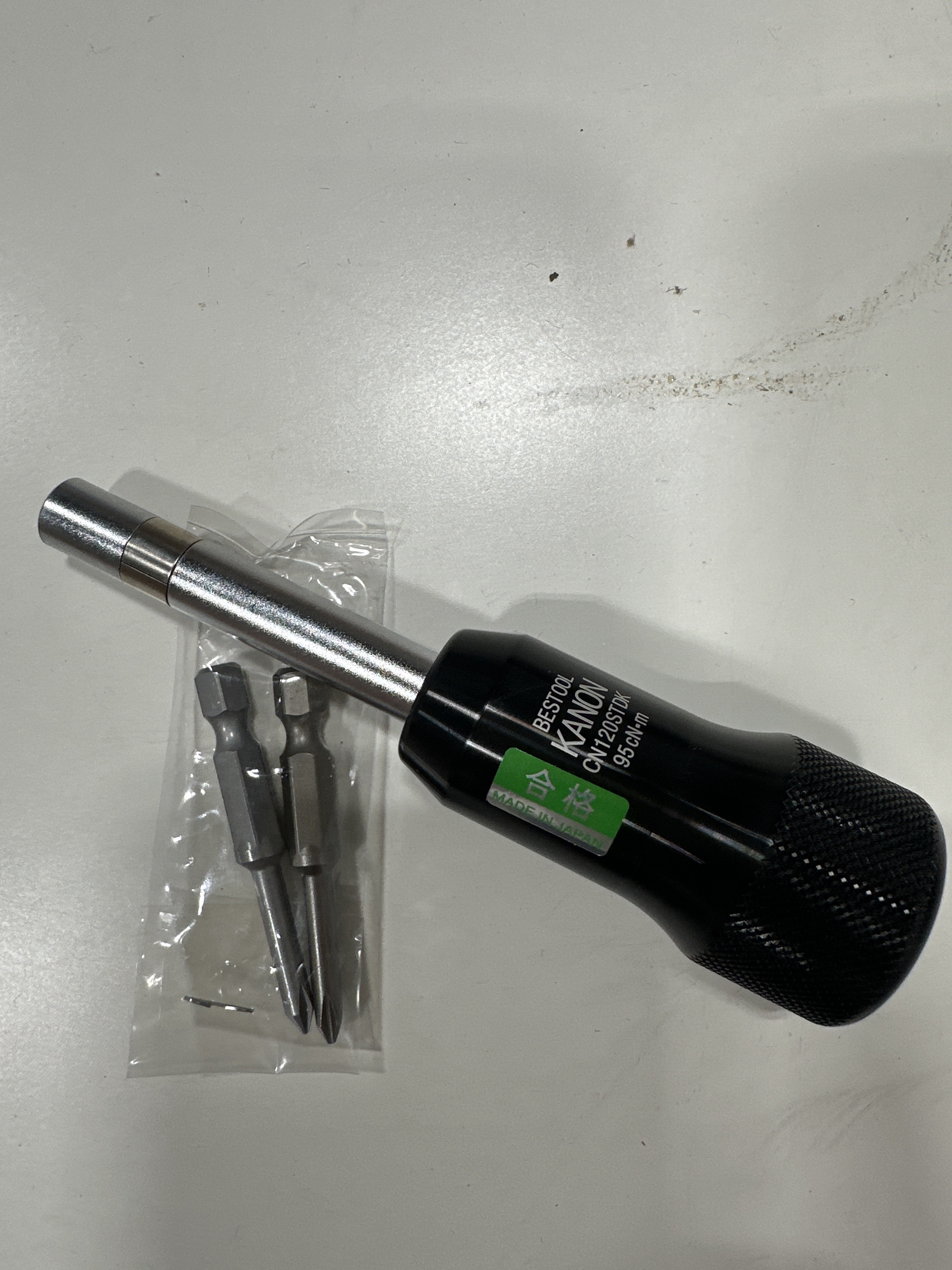CN120STDK*0.95Nm