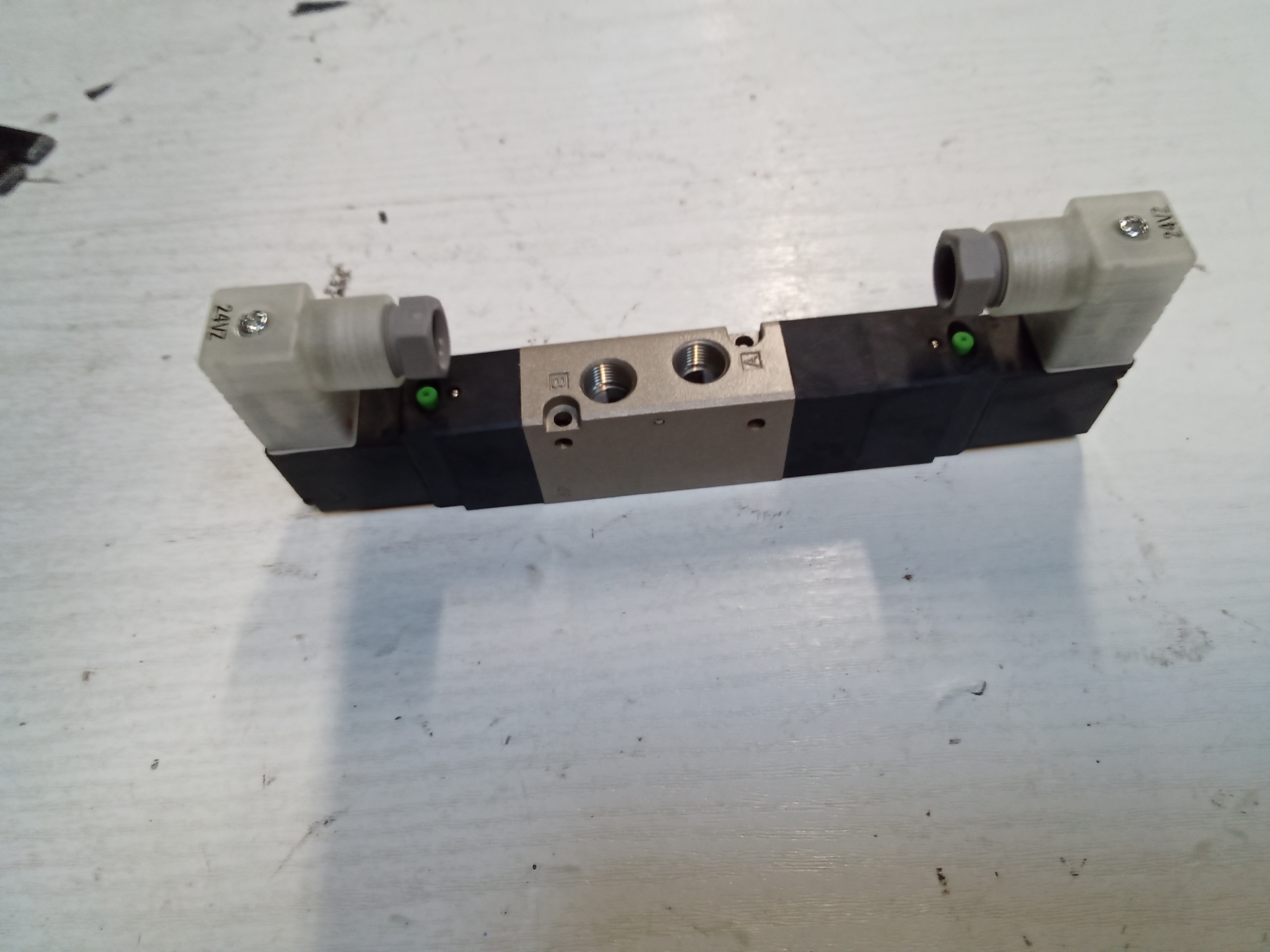 4KA240-06G-L-DC24V