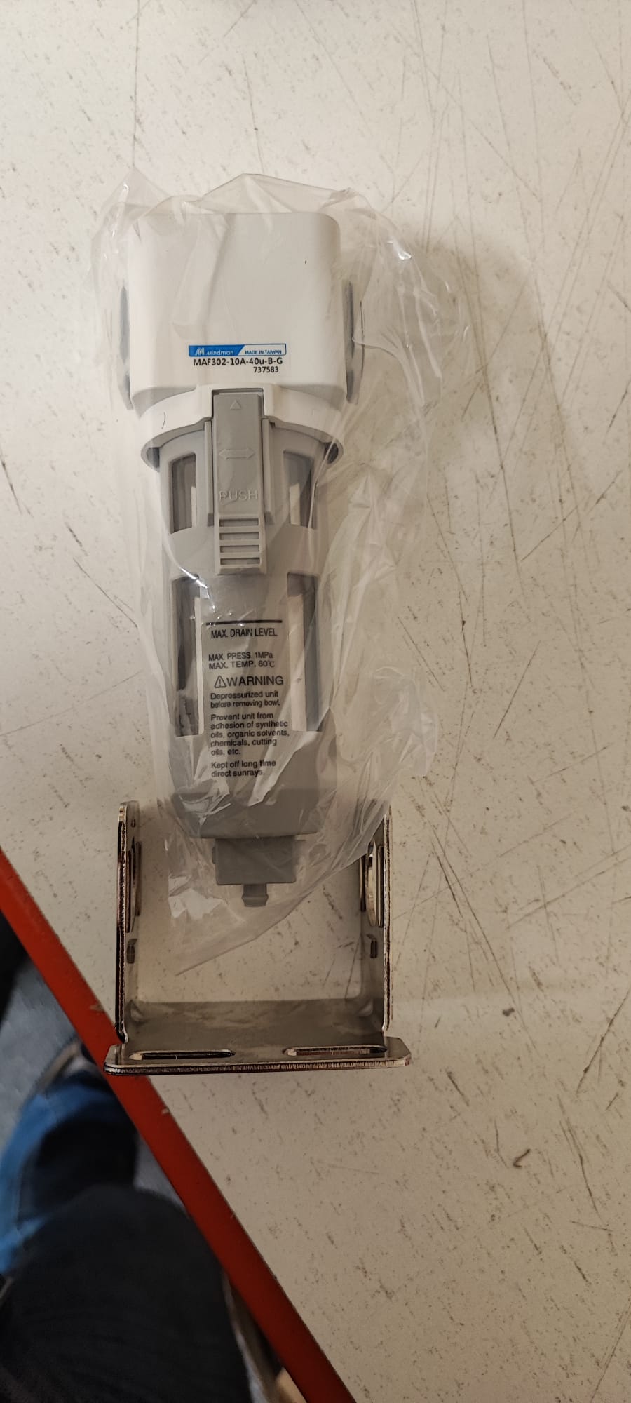 MAF302-10A-40u-B-G