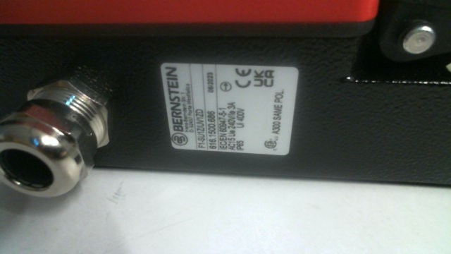6161500686 / F1-SU1Z/UV1ZD