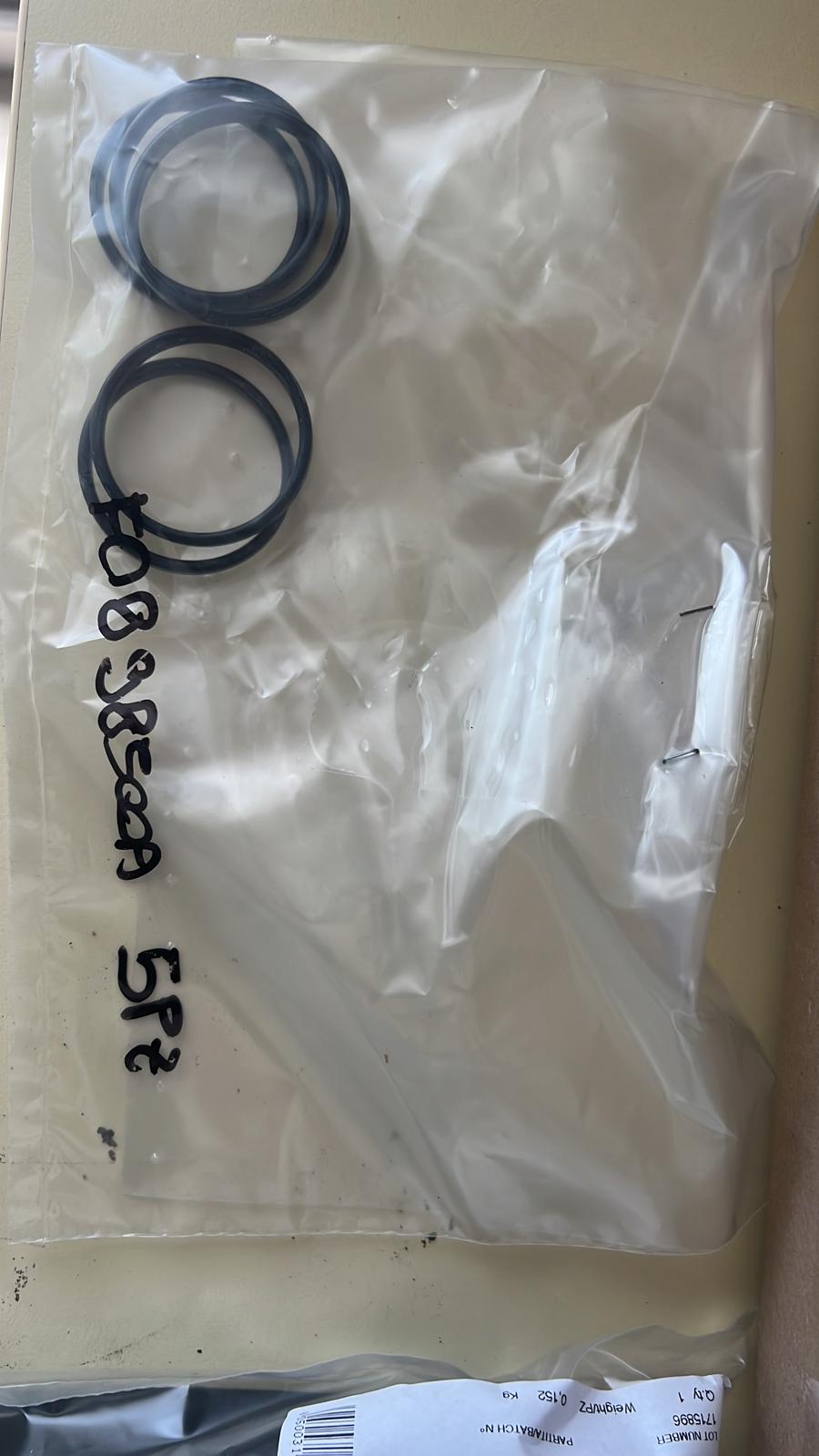 R08985000