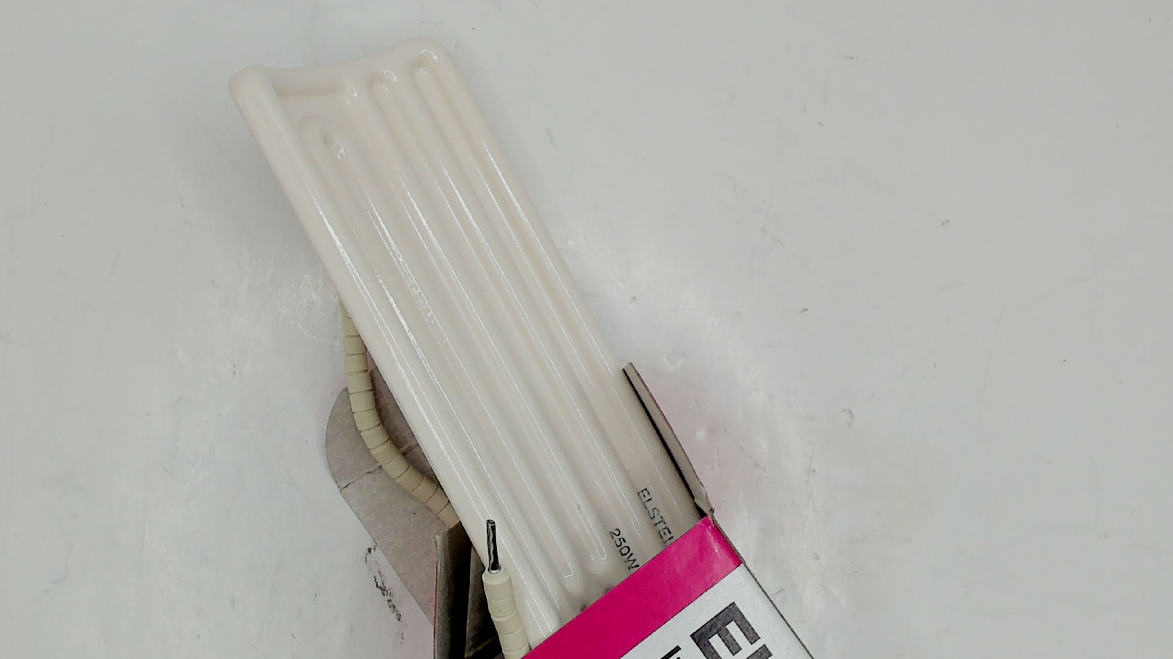 1024108001  FSR/1 250W 230V