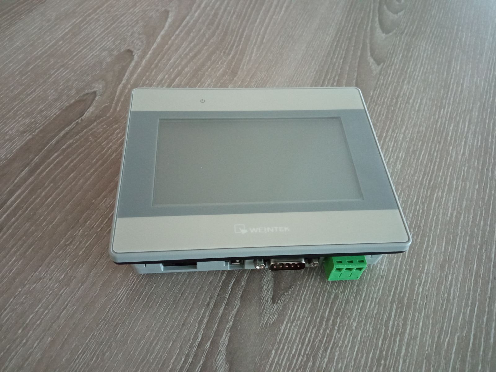 MT8051IE