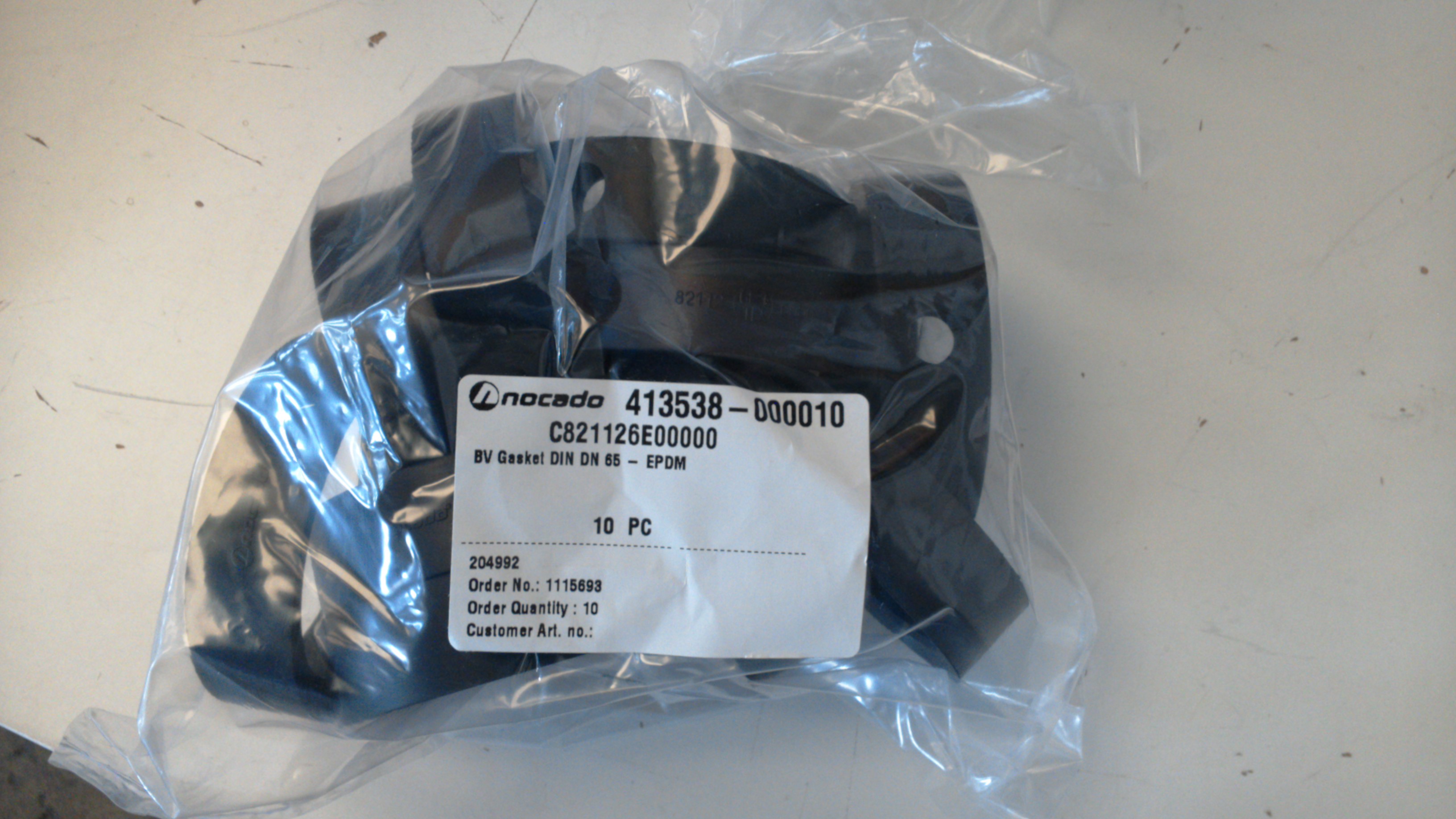 C821126E00000