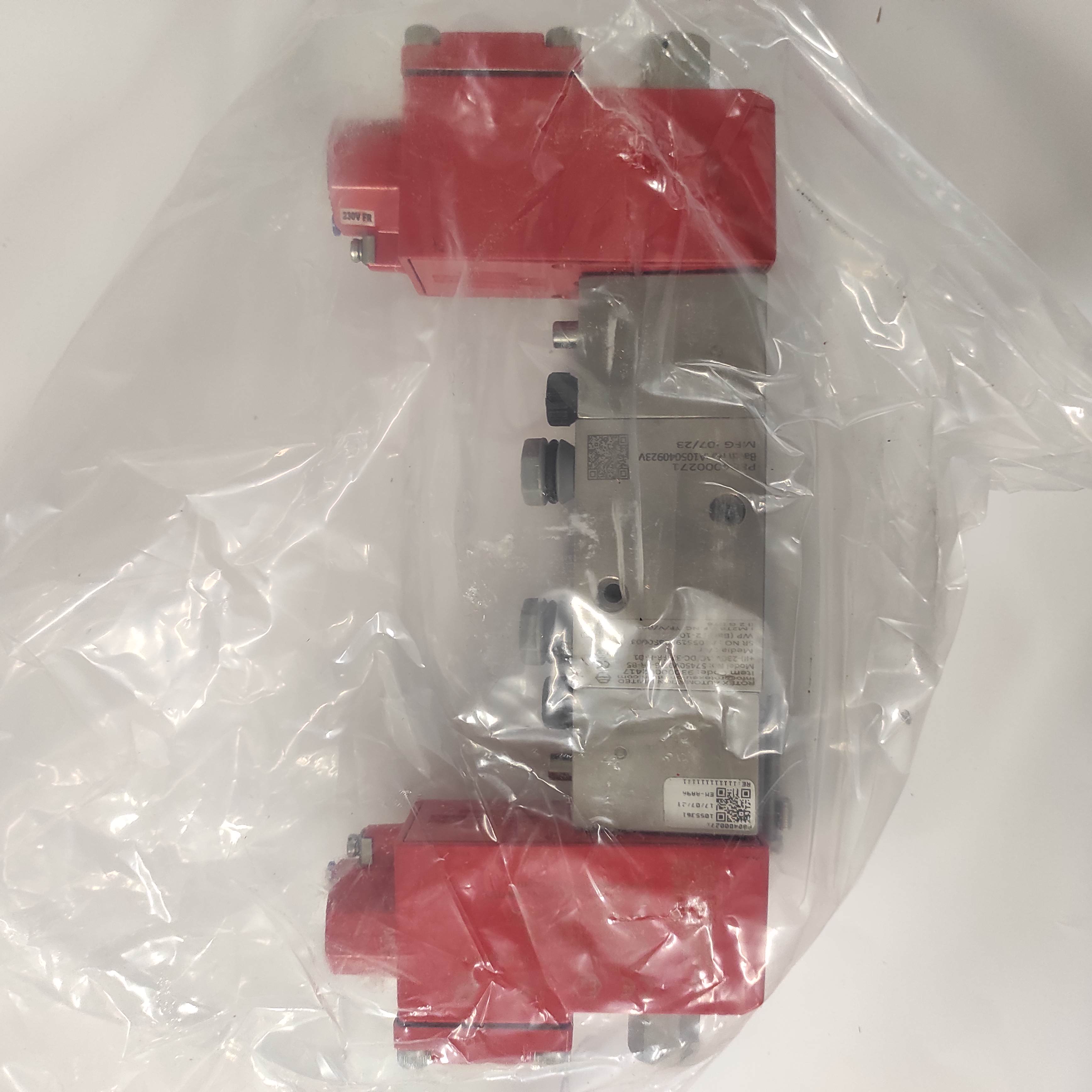 57450V02-6-2R-B5+III-230V-AC/DC-37-FR-H-01