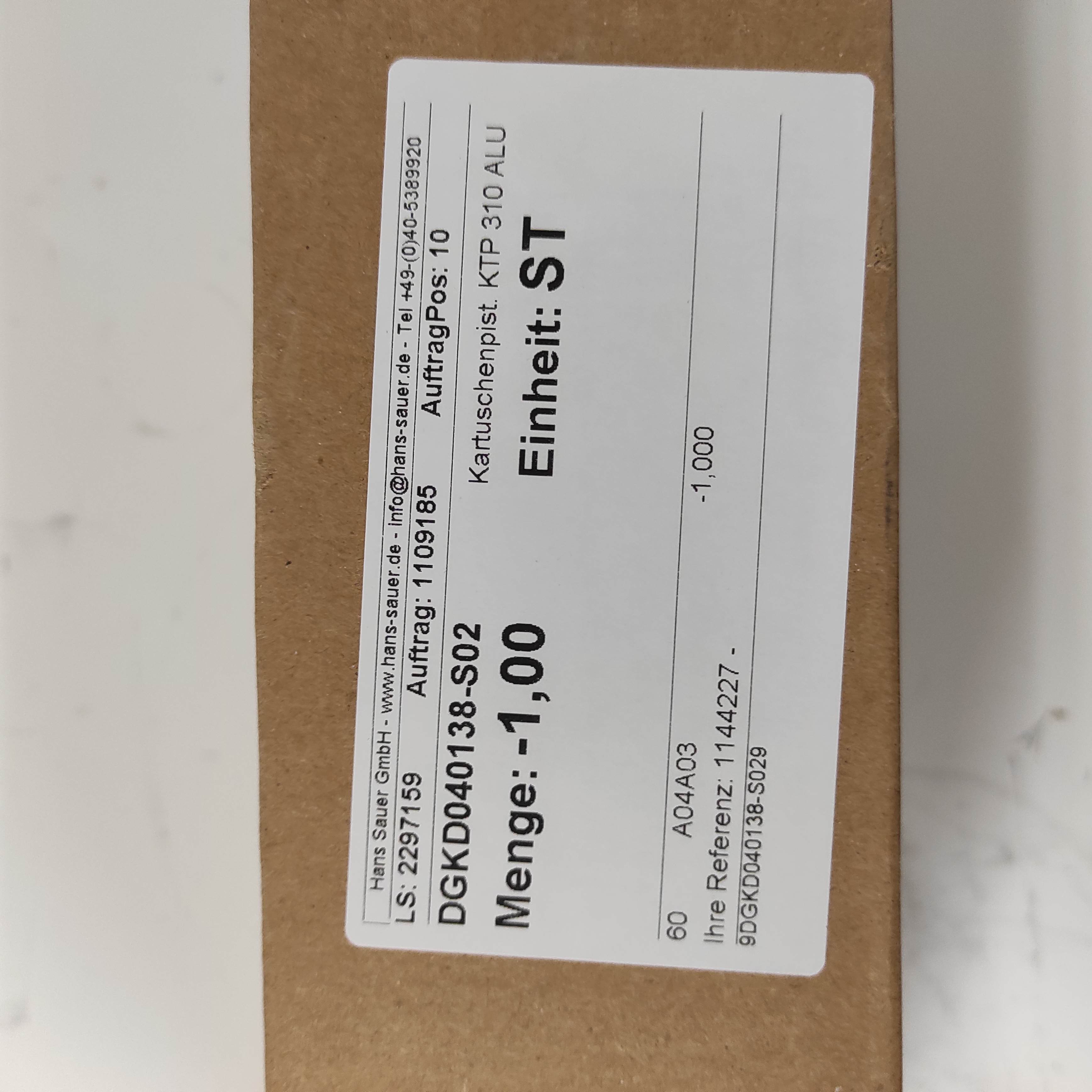 DGKD040138-S02