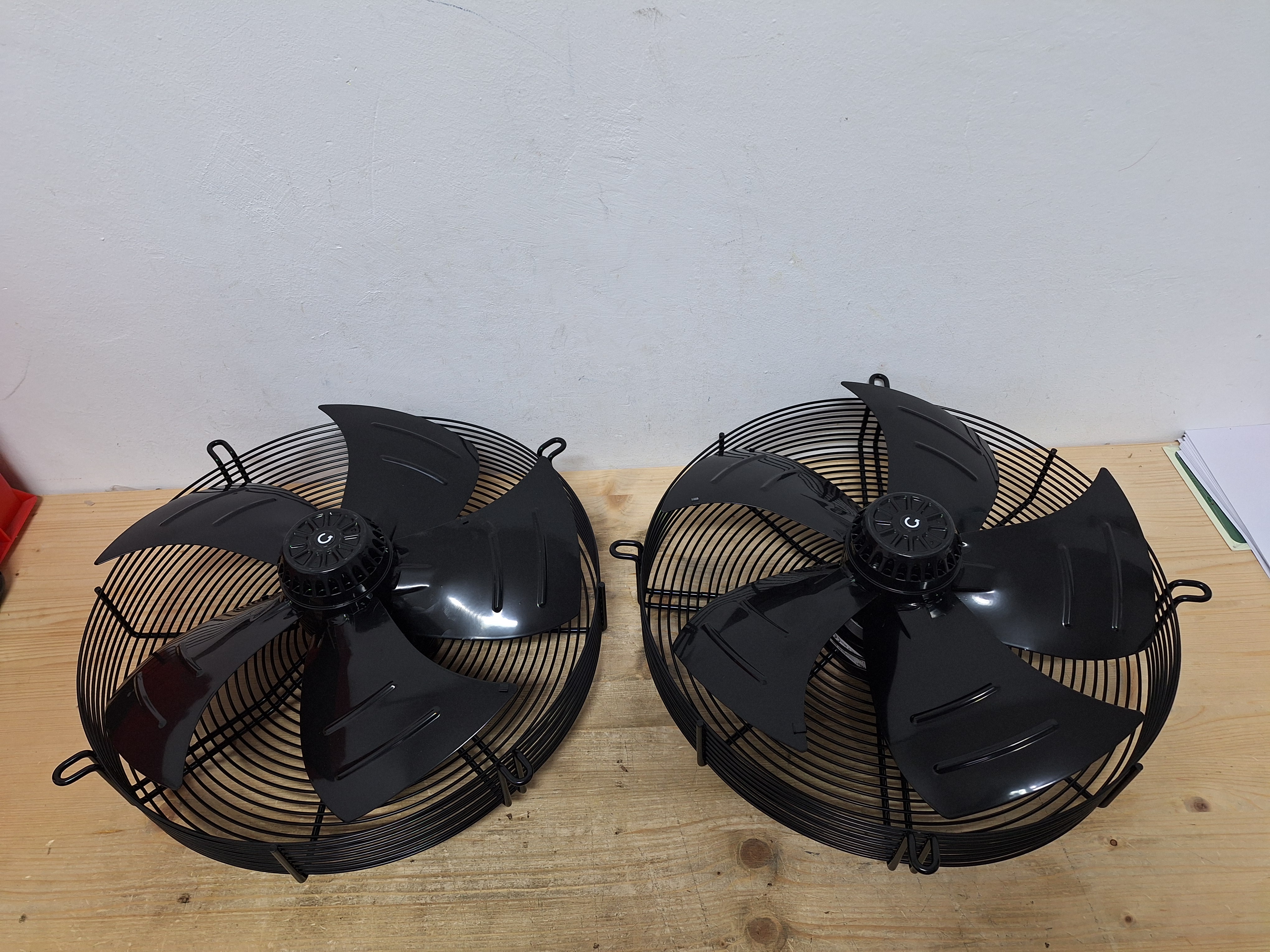YWF4E-450S-P102/60G