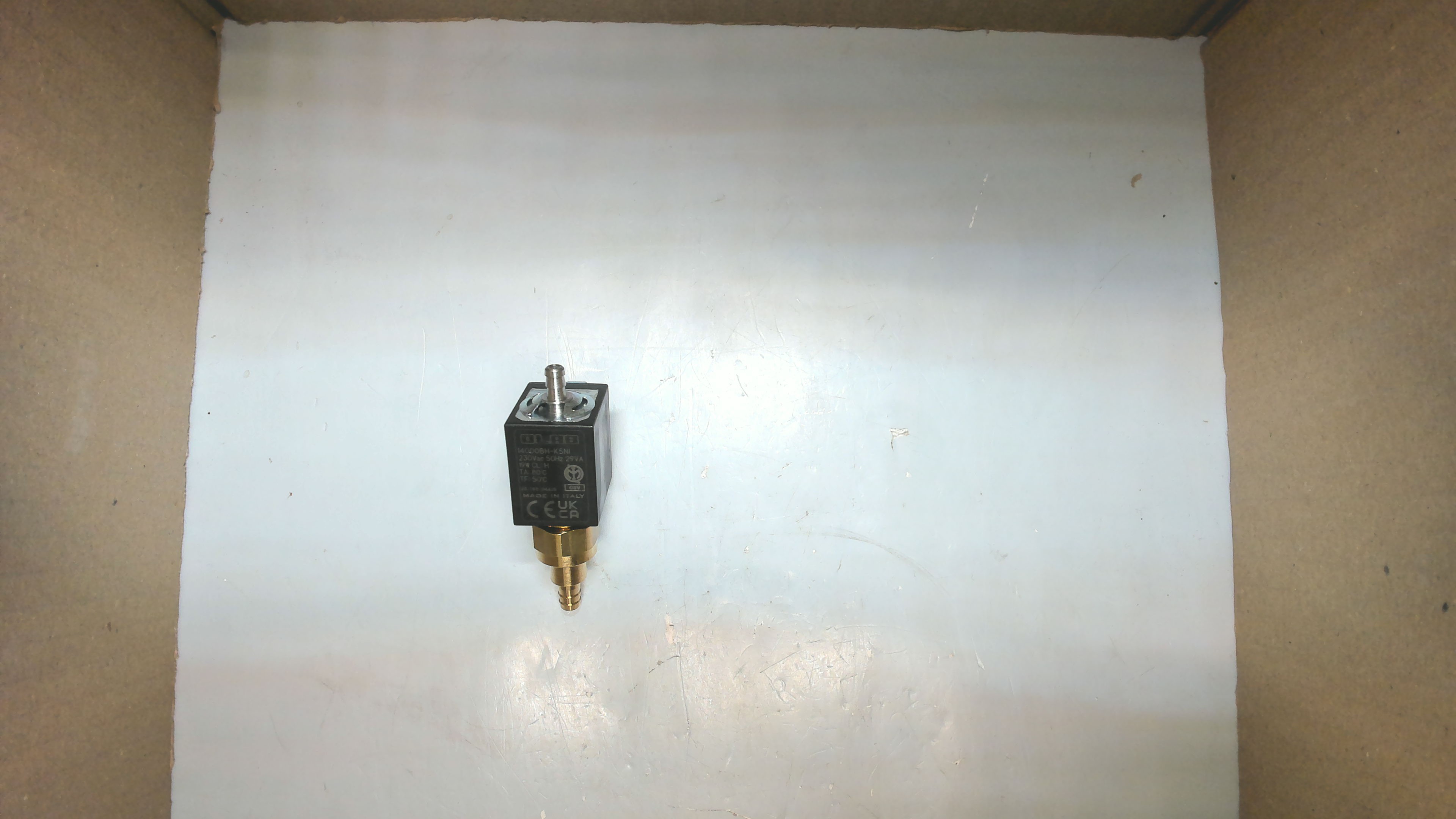 0MP6200001