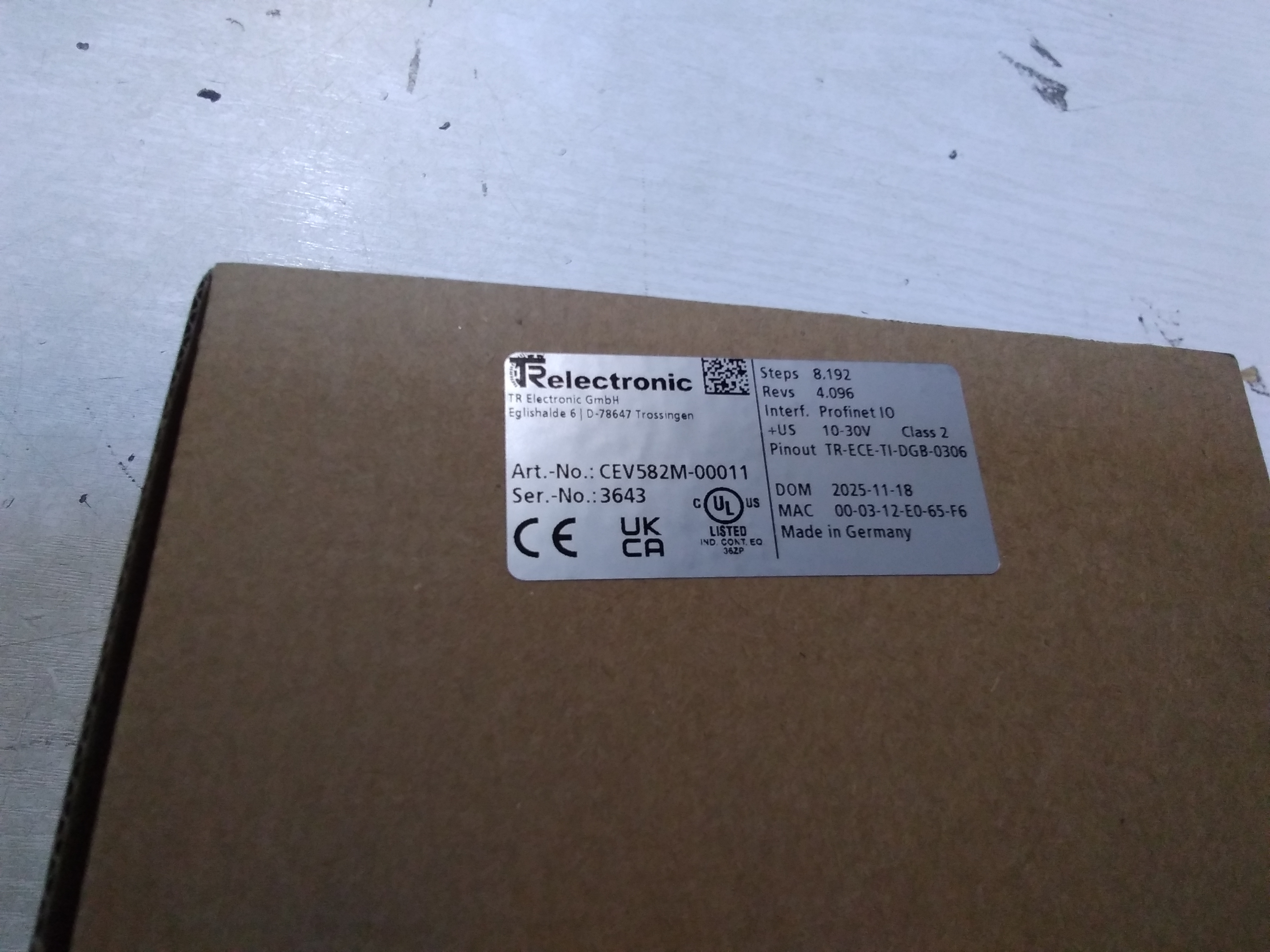 CEV582M-00011