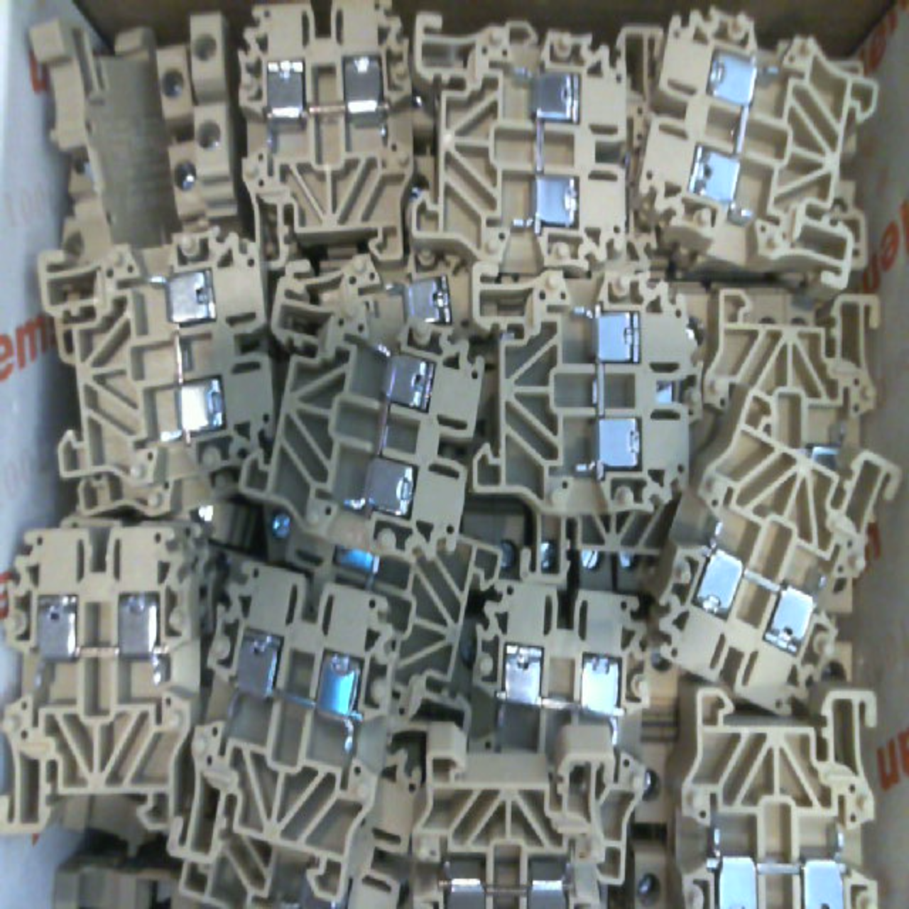 304 420 / MVK 2.5