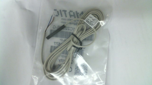 SL1C225HS-G