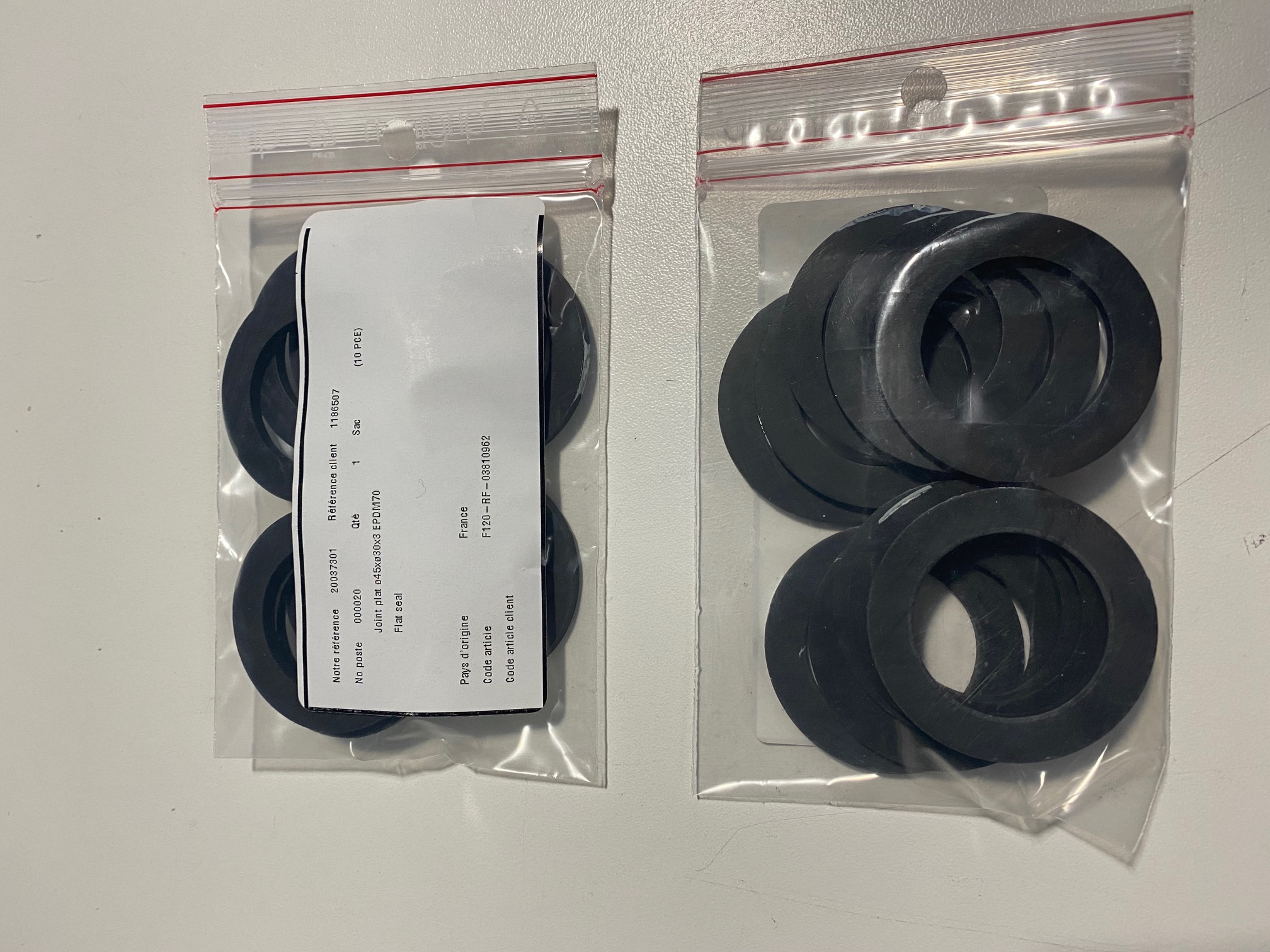 F120-RF-03810962