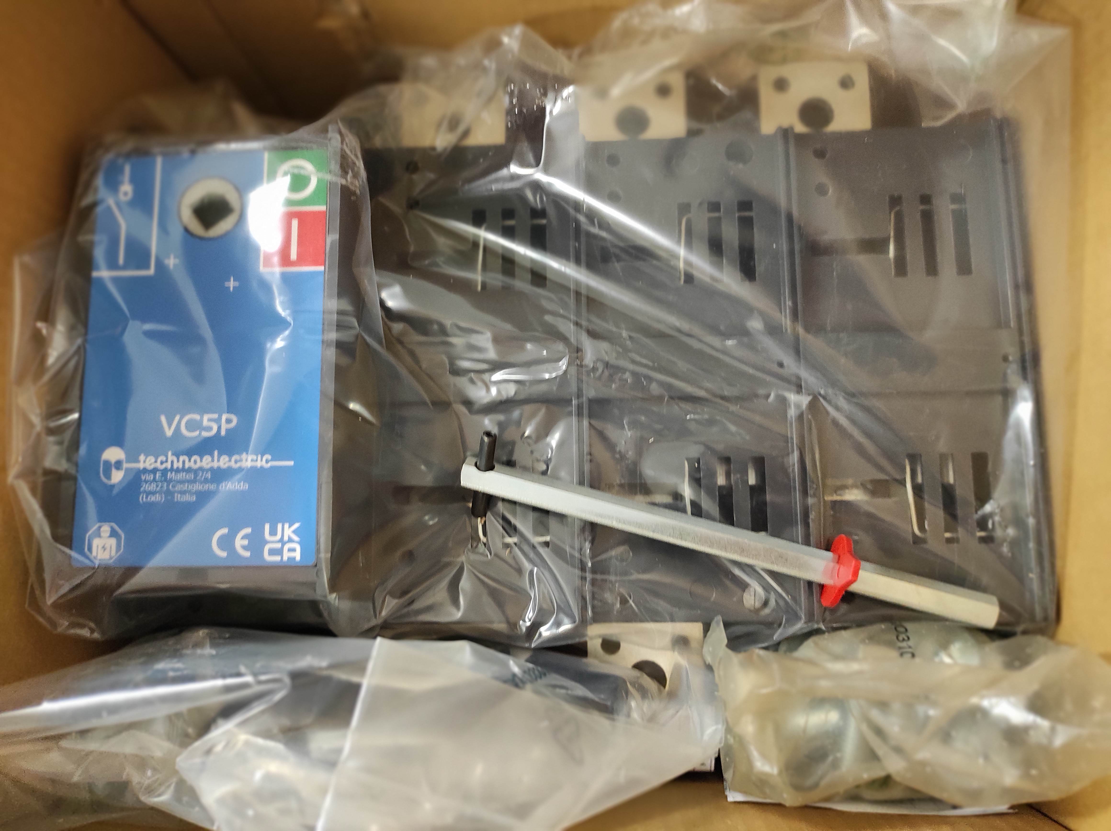 VC5P 3X1000A