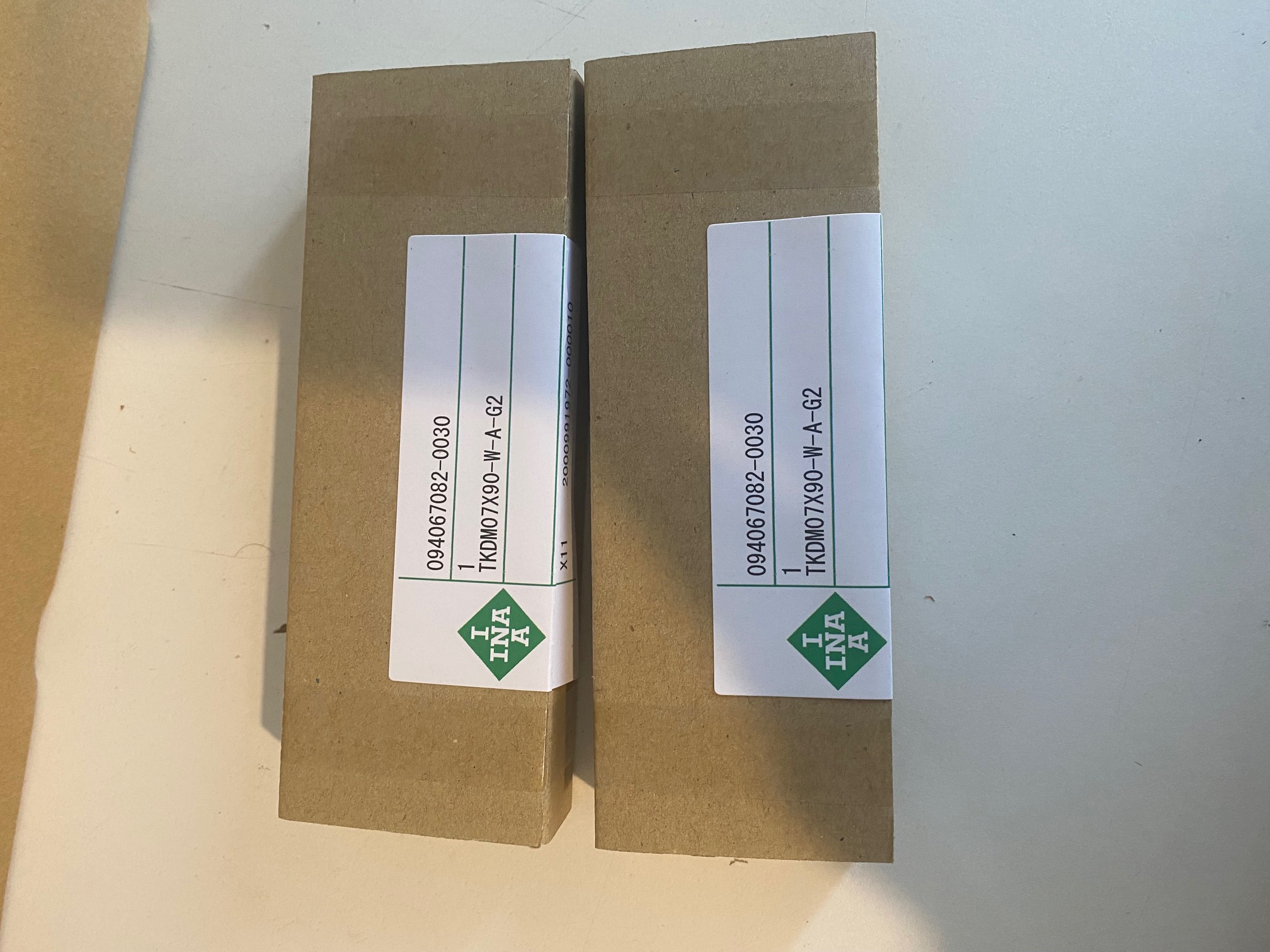 TKDM07X90-W-A-G2