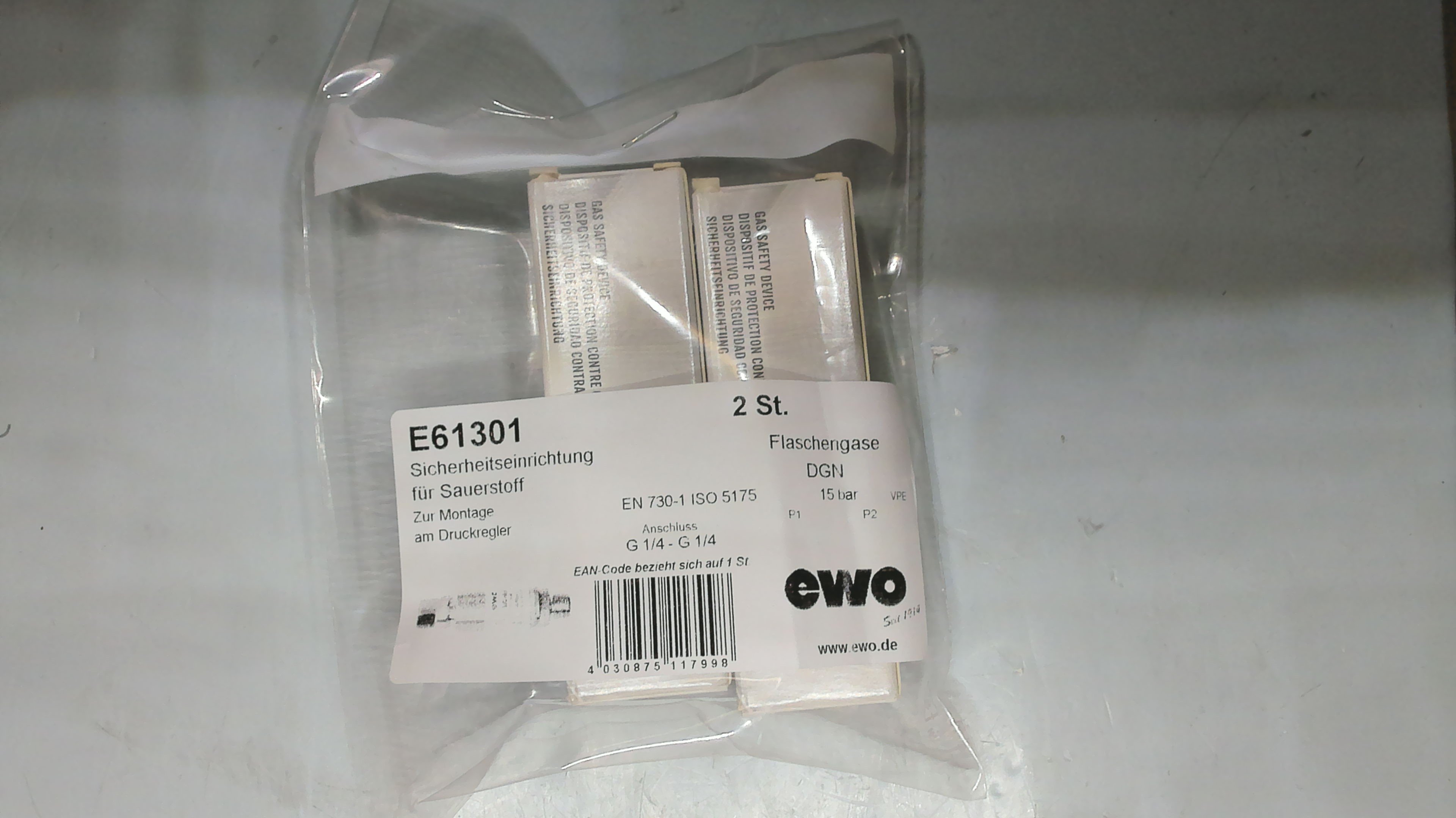 E61301 0641702163589