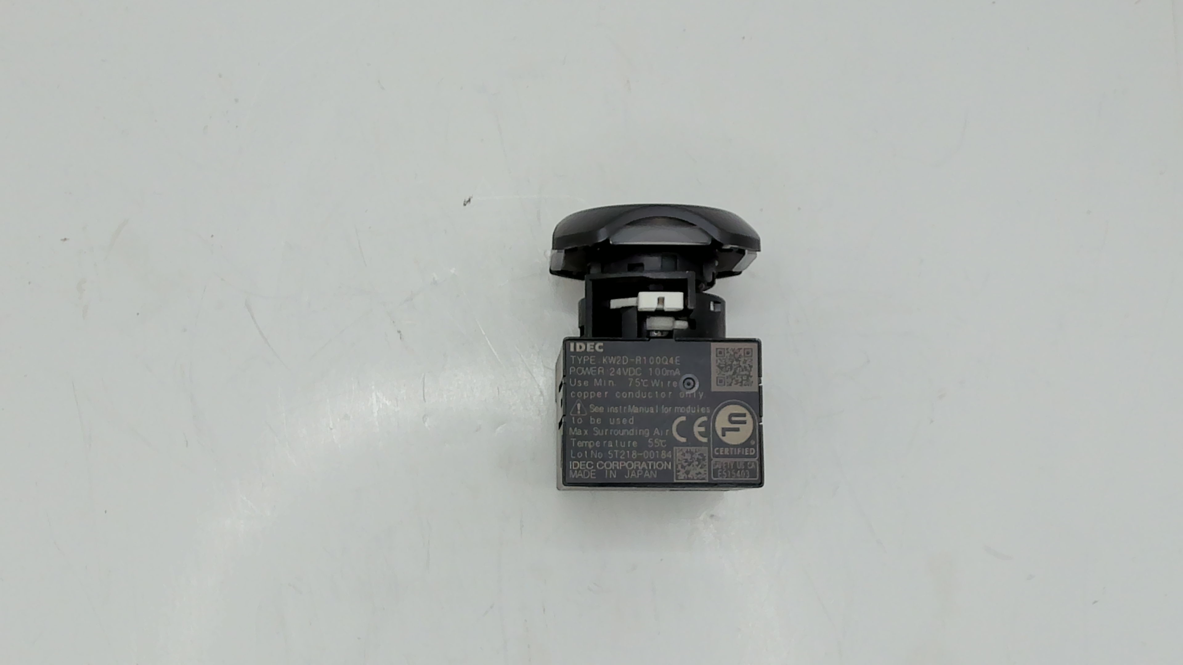 KW2D-R100Q4E