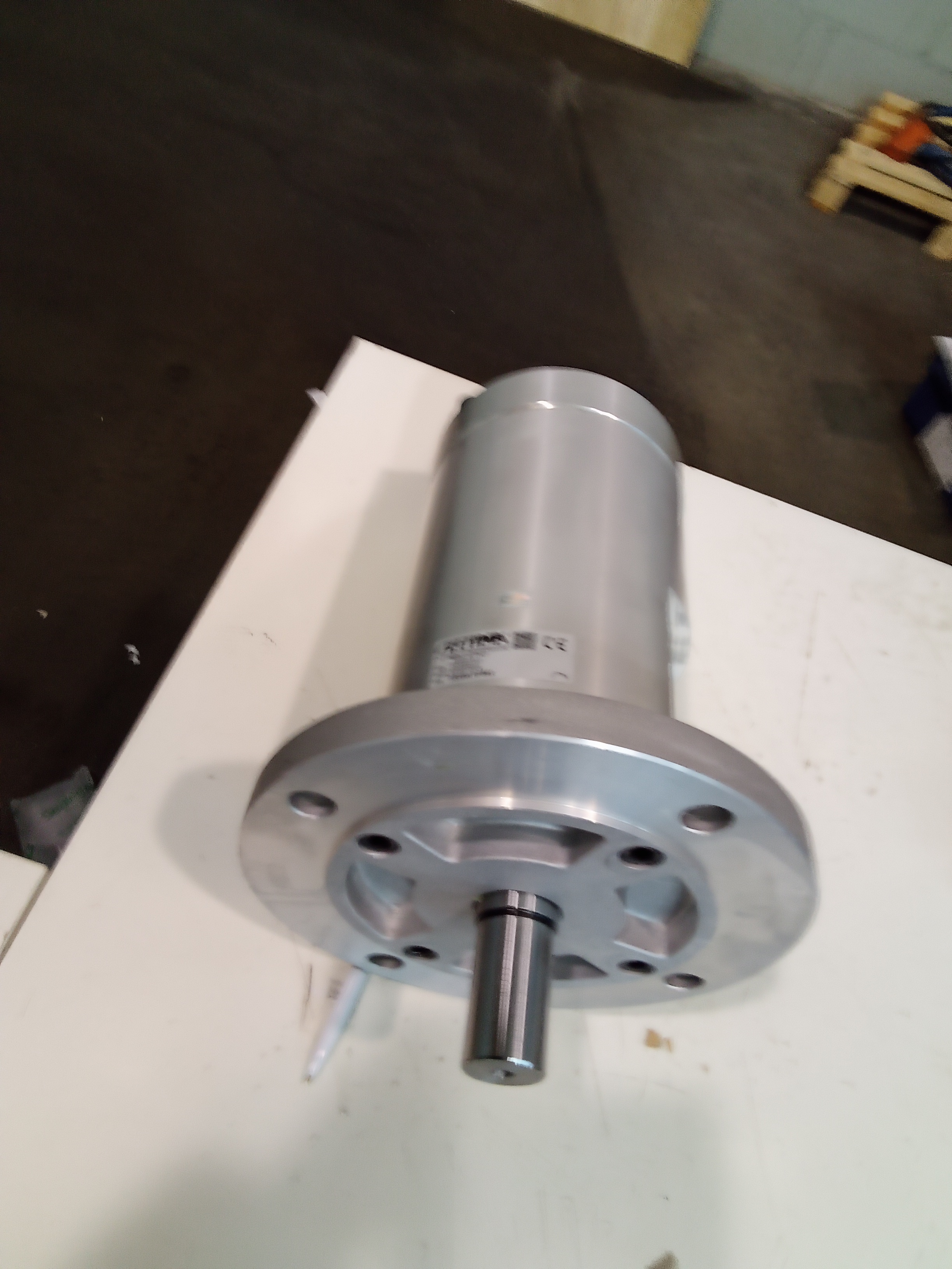 GR60 SMT 16B 500L RF2 AX3"