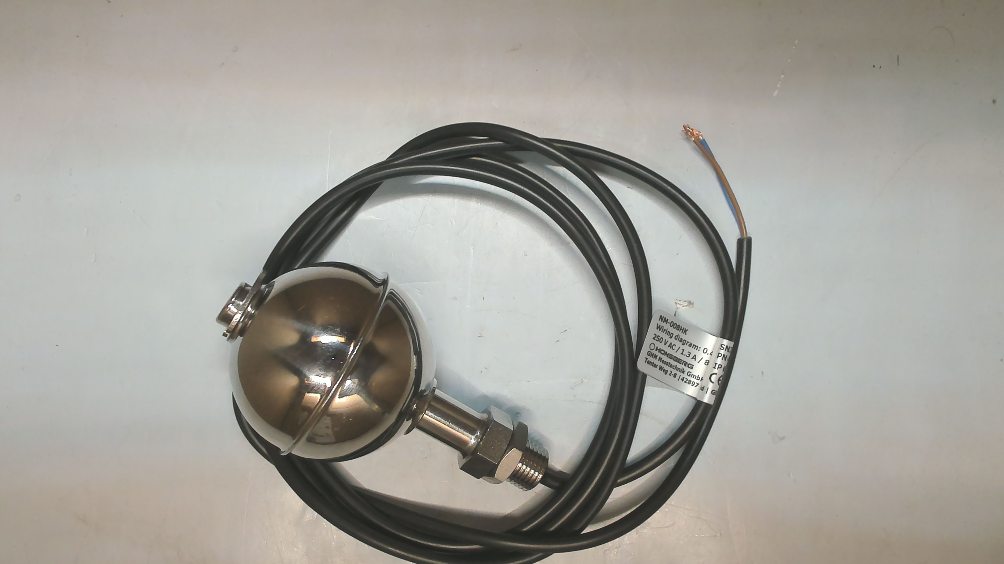 NM-008HK