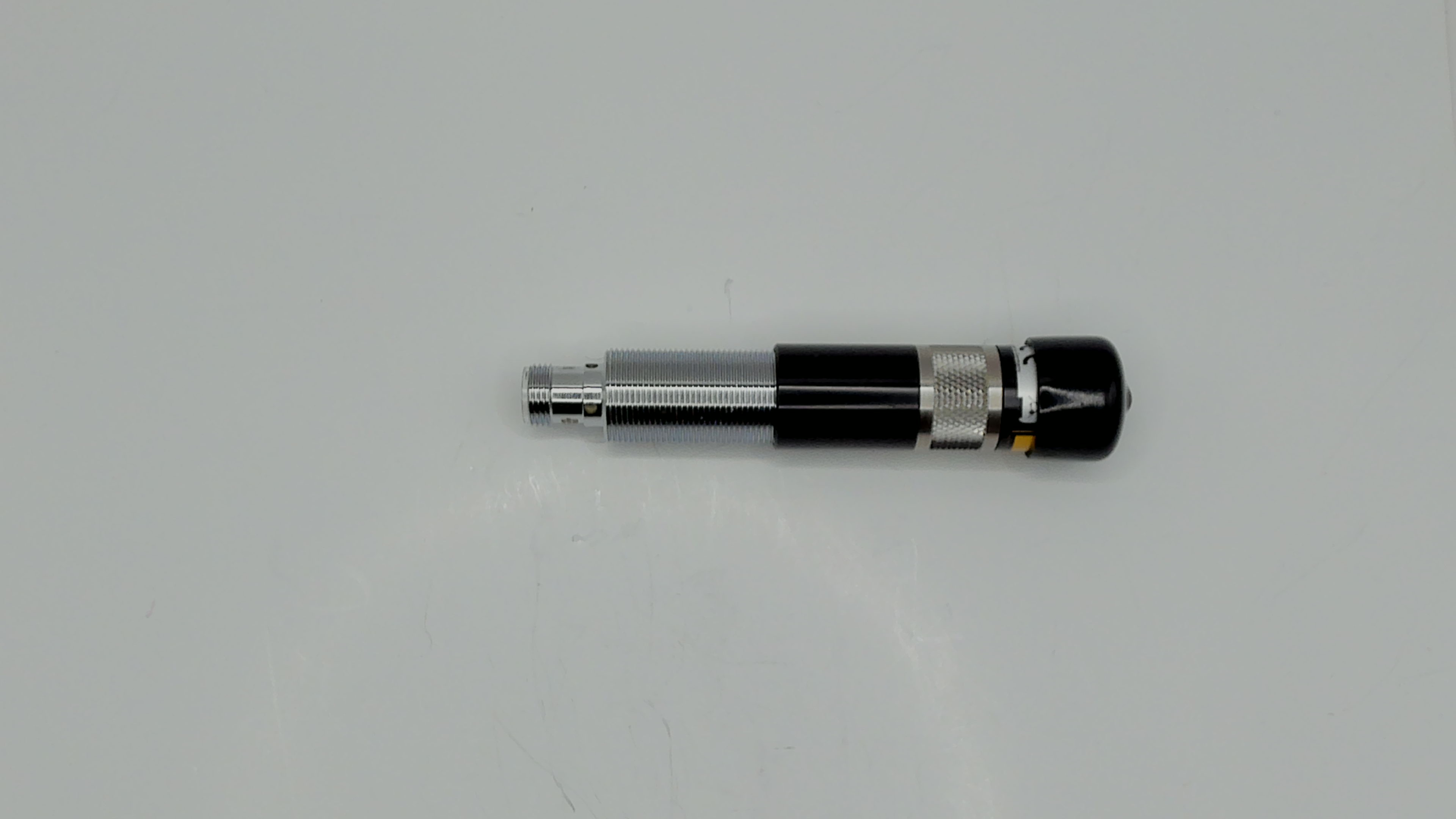 ZM18RF020 / Z3M18B-F-635-LG90