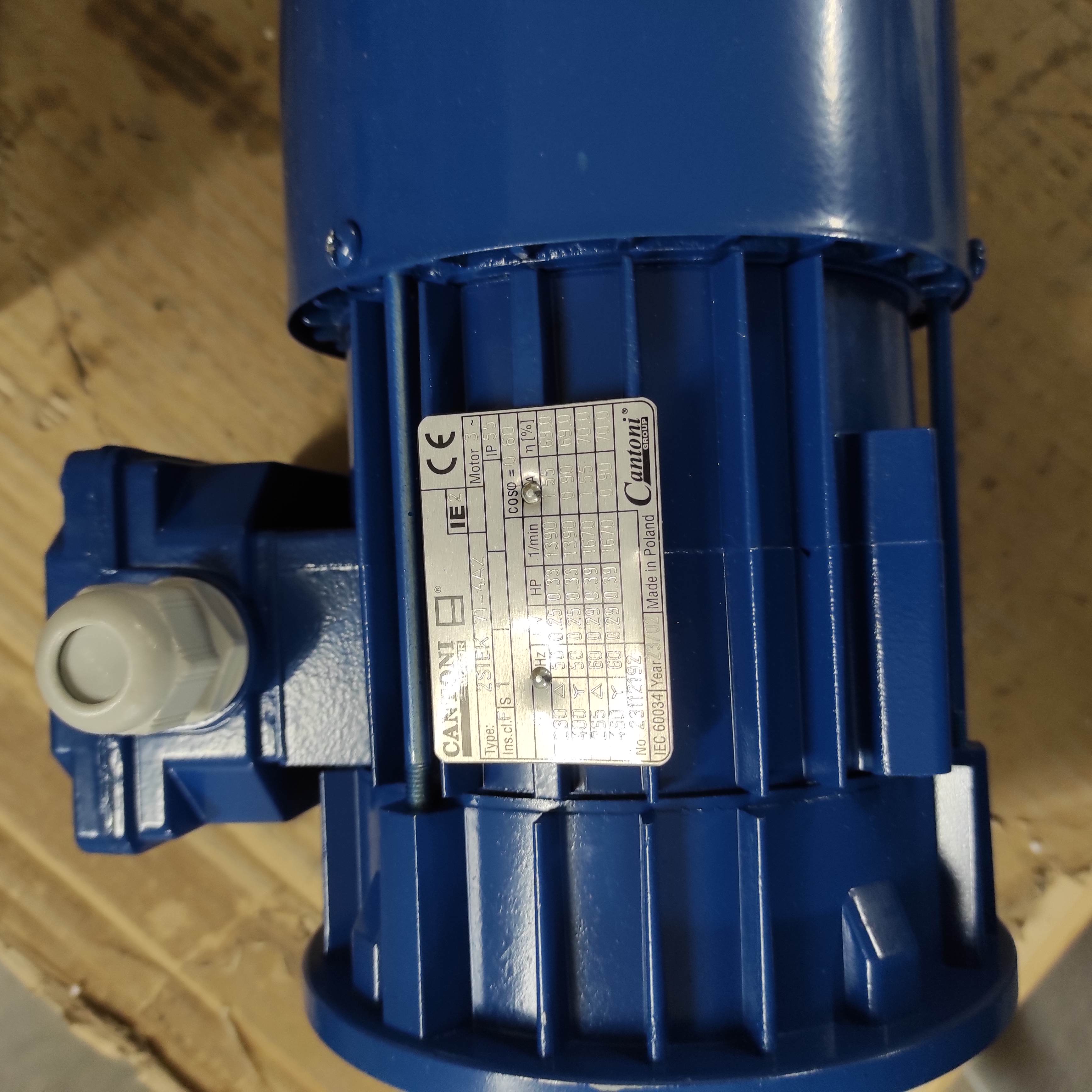2SIEK-71-4A ( B14)