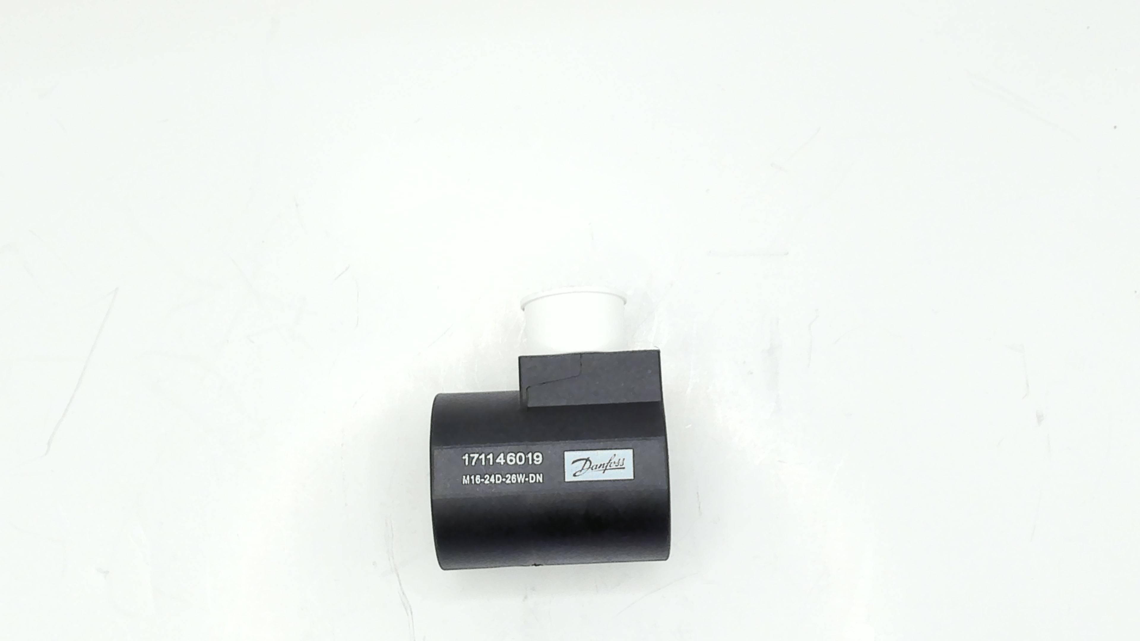 M16-24D-26W-DN P/N 171146019