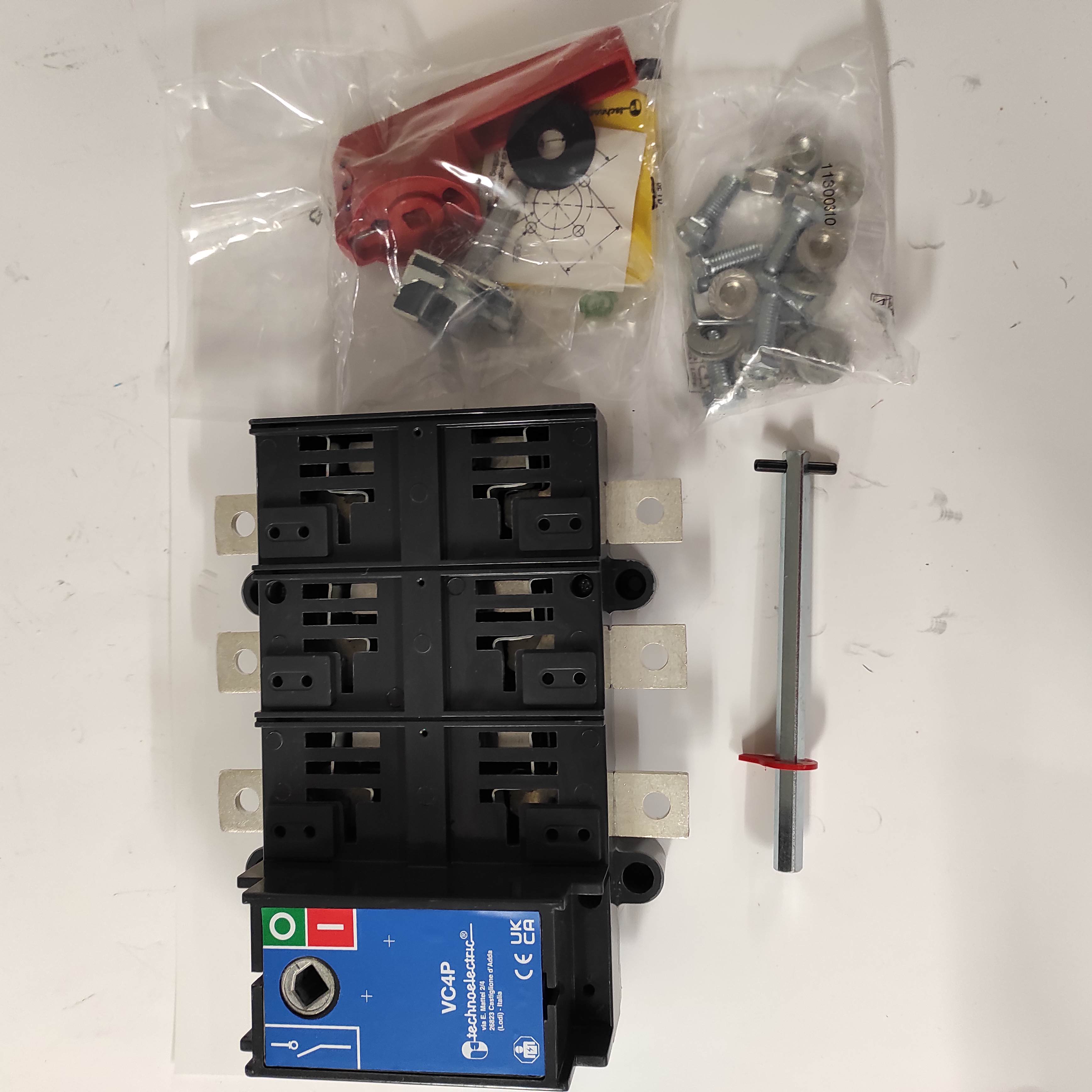 14003ME  - VC4P 3x630A