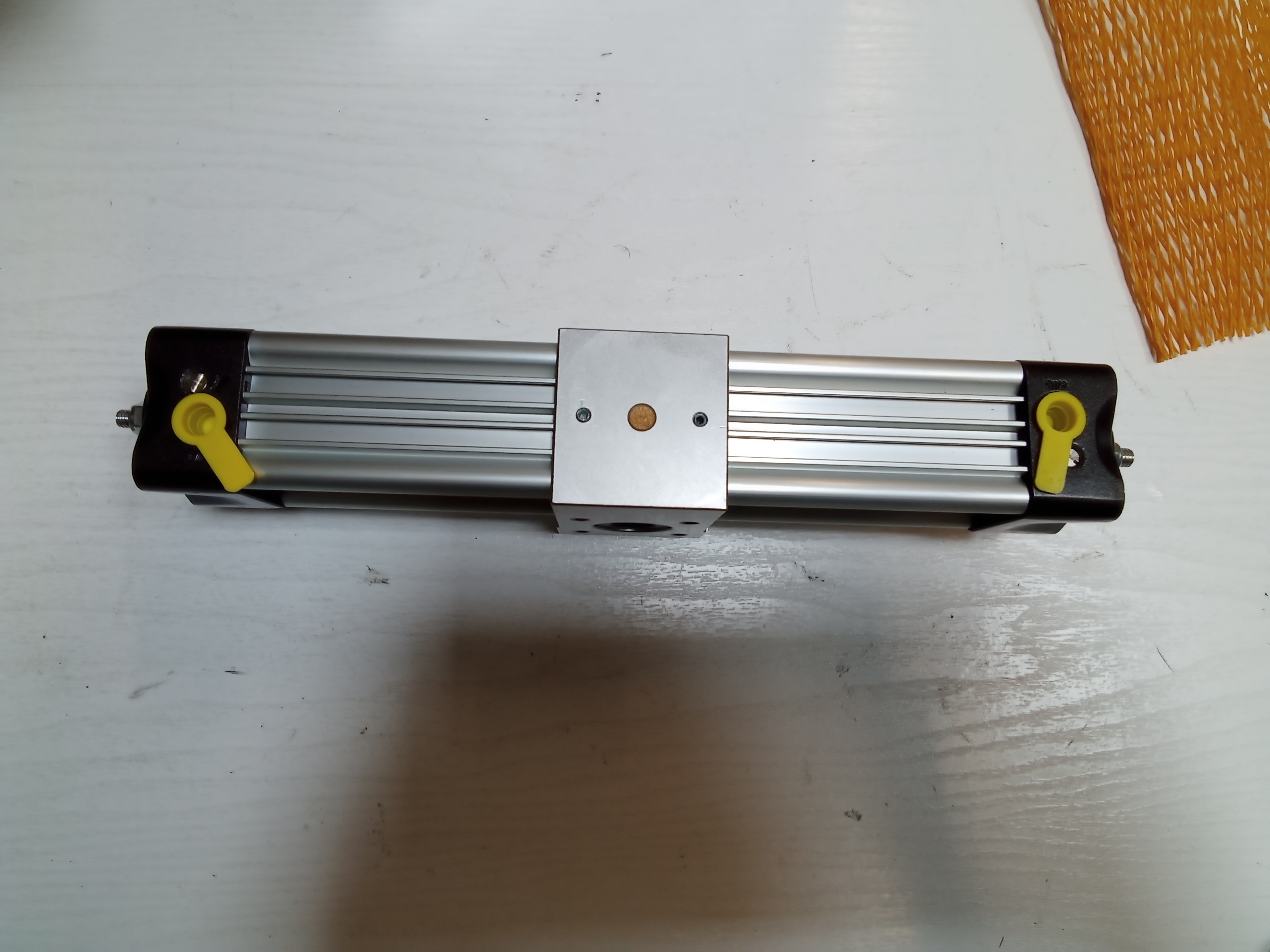 RXF 32/180°