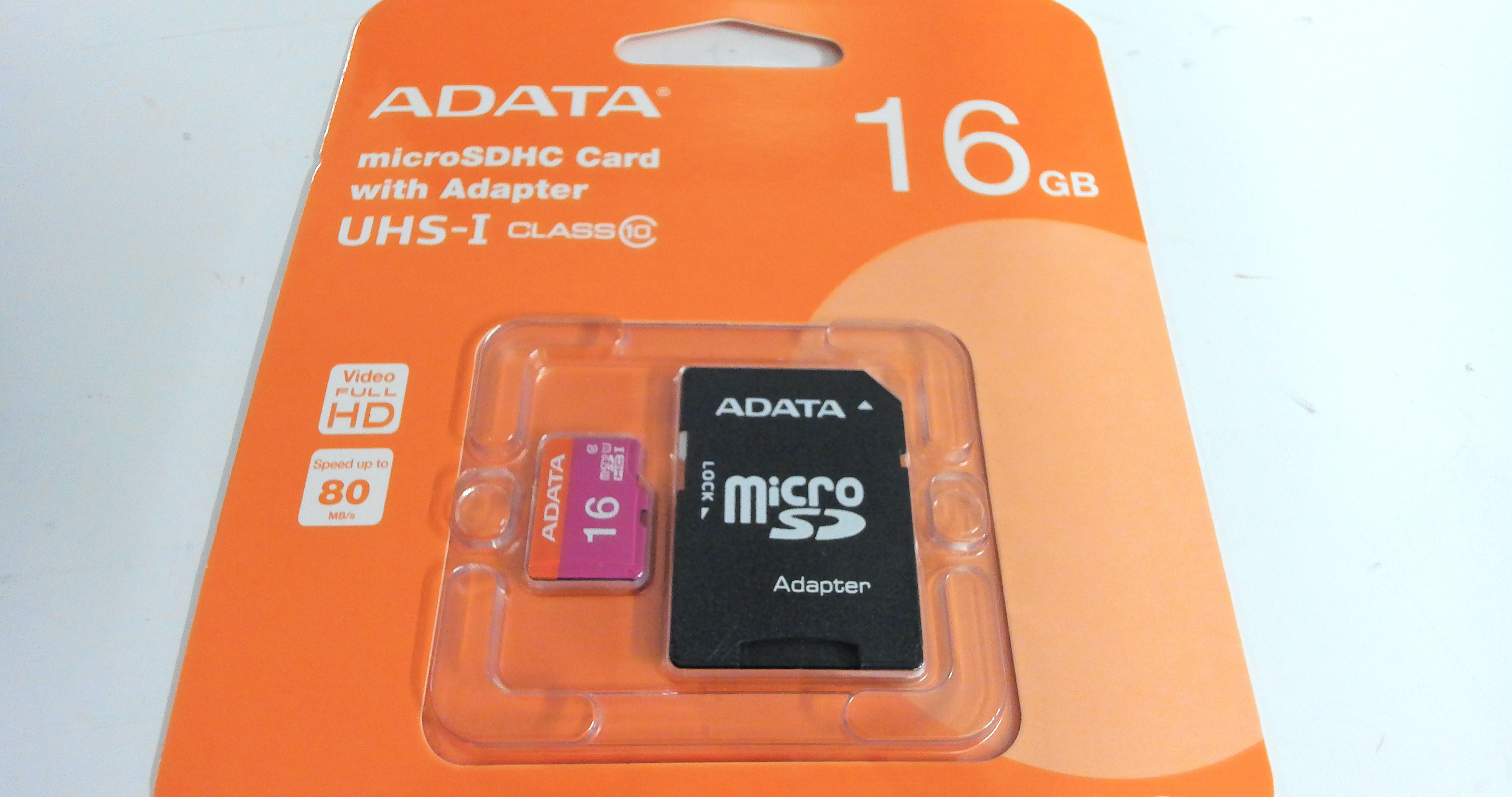 MicroSDHC card 16 GB with adapter