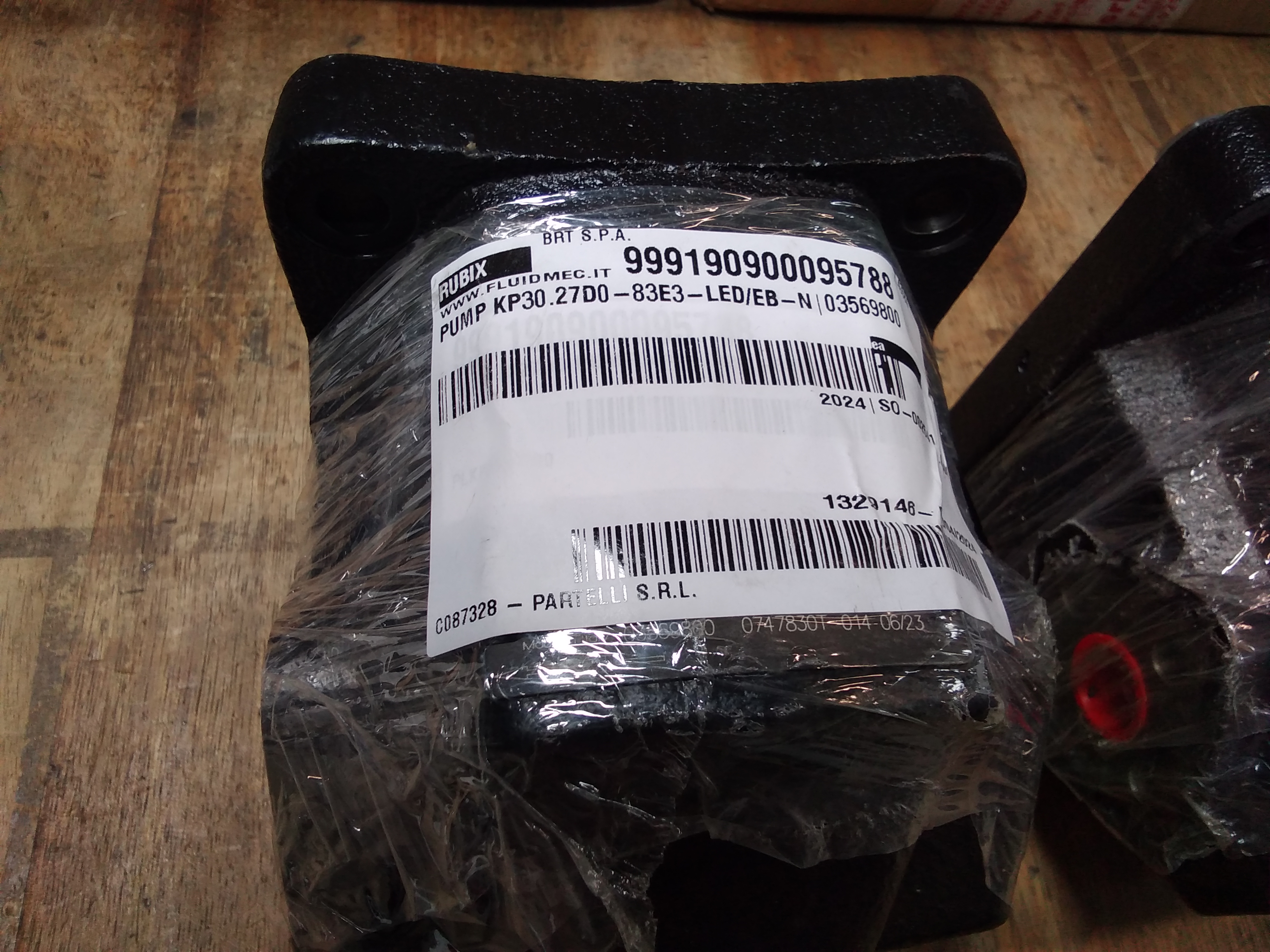 KP30.27D0-83E3-LED/EB-N