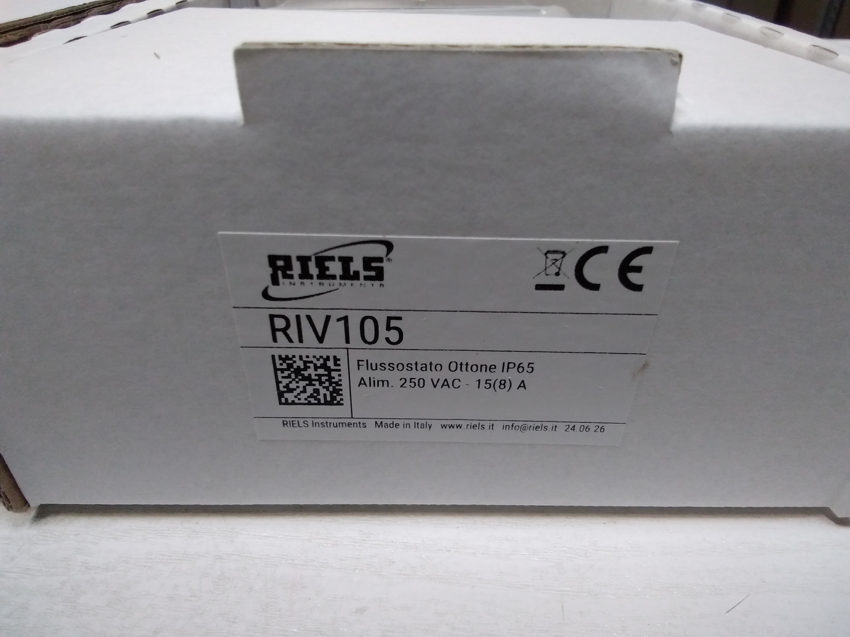 RIV105