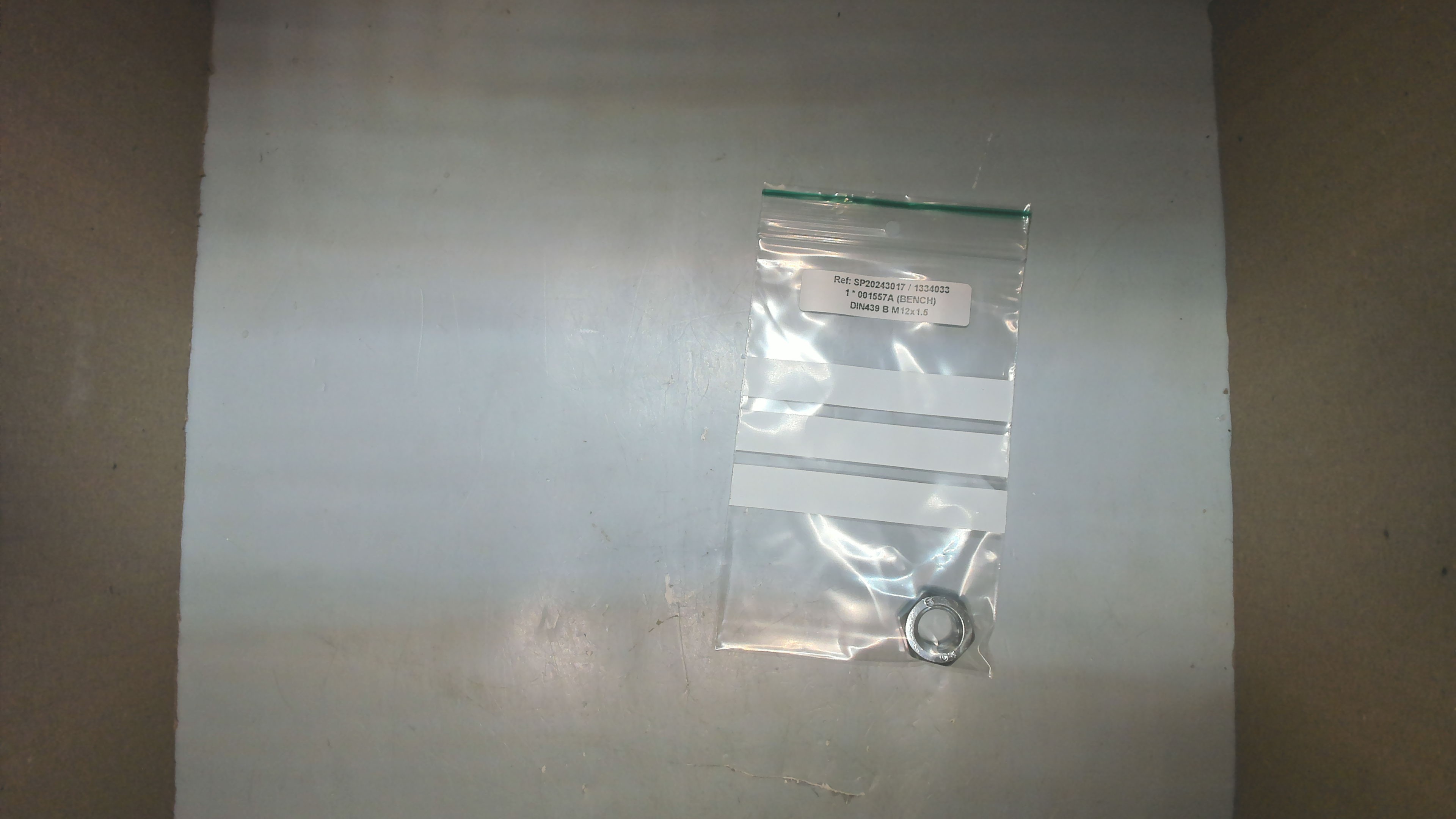 001557A