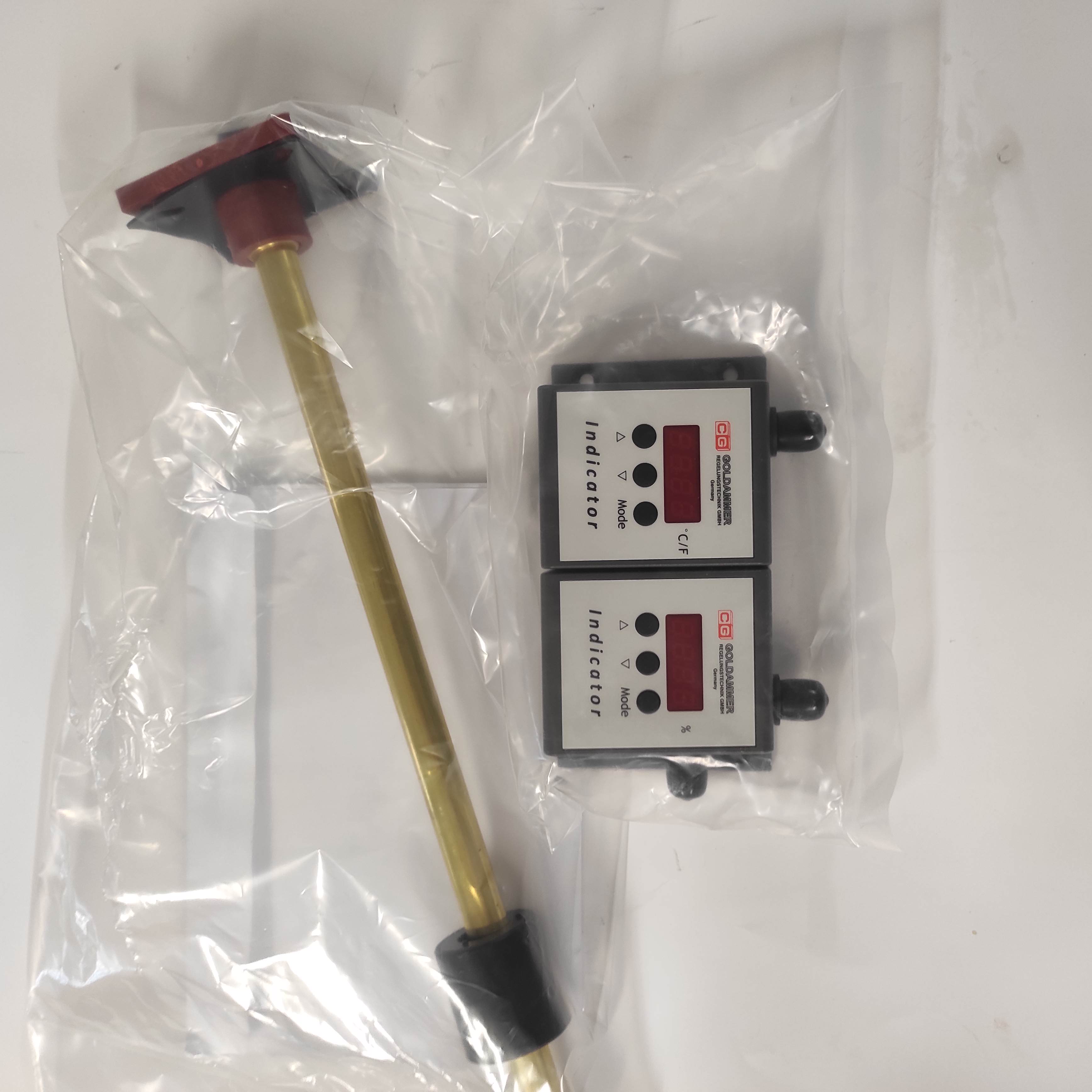 Indicator NR-70-LT-1-R-SR40-L370-T3-L3 L370-T3-L3-4M12