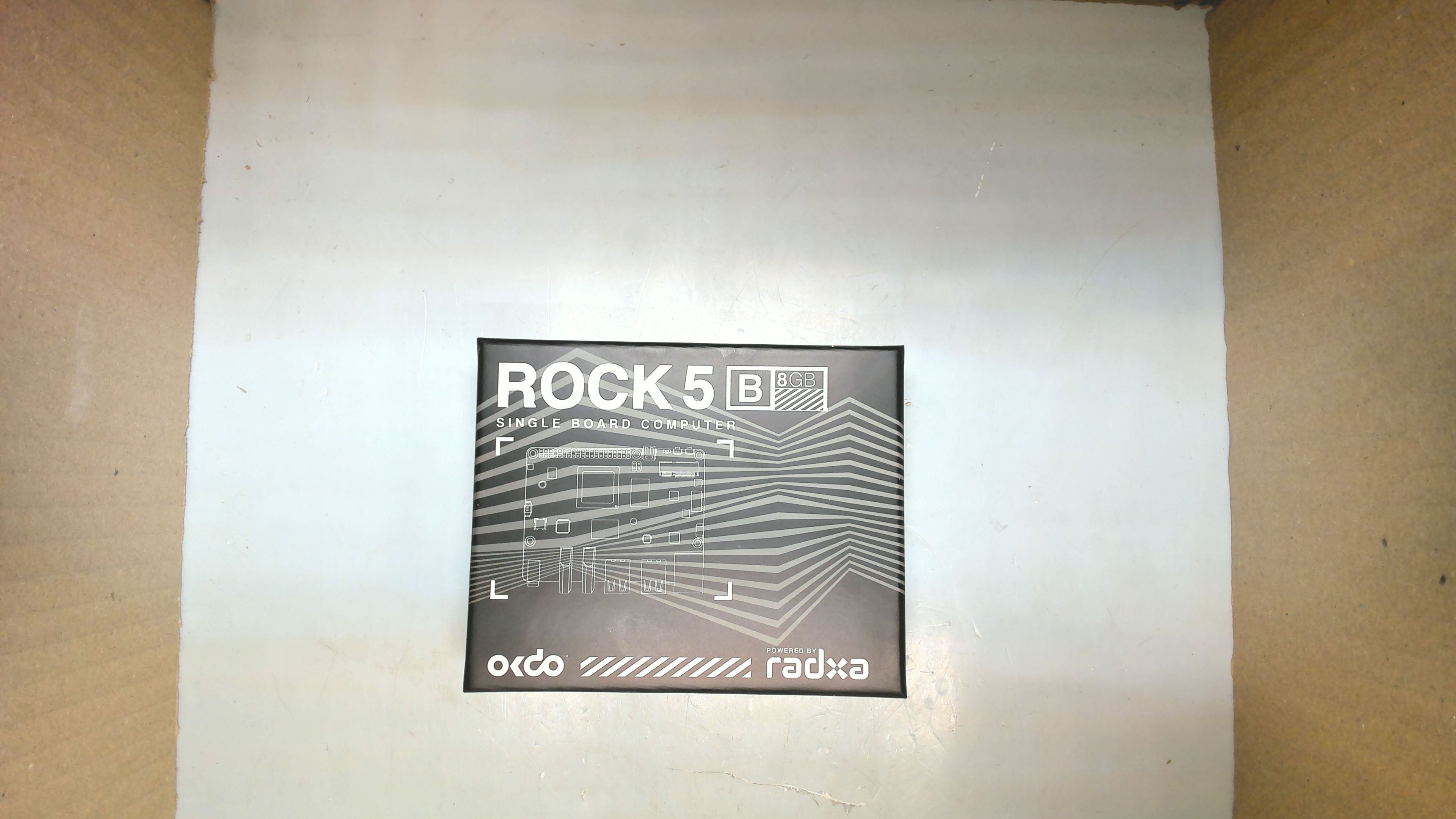 RS119-D8P1 / Rock 5 Model B 8GB