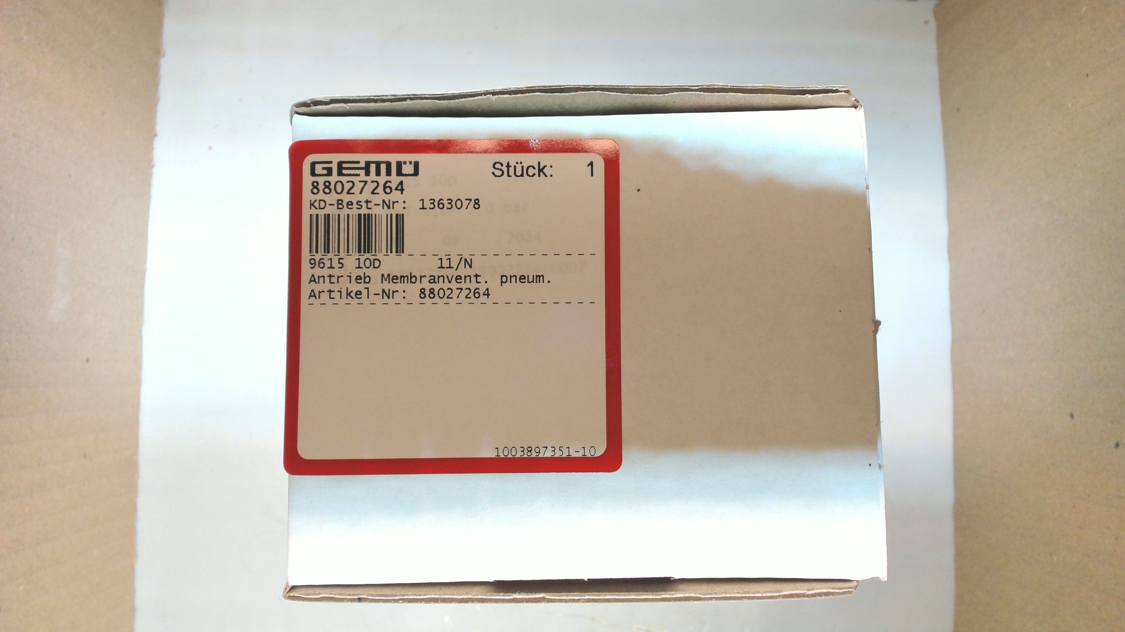 9615 10D 11/N / 88027264