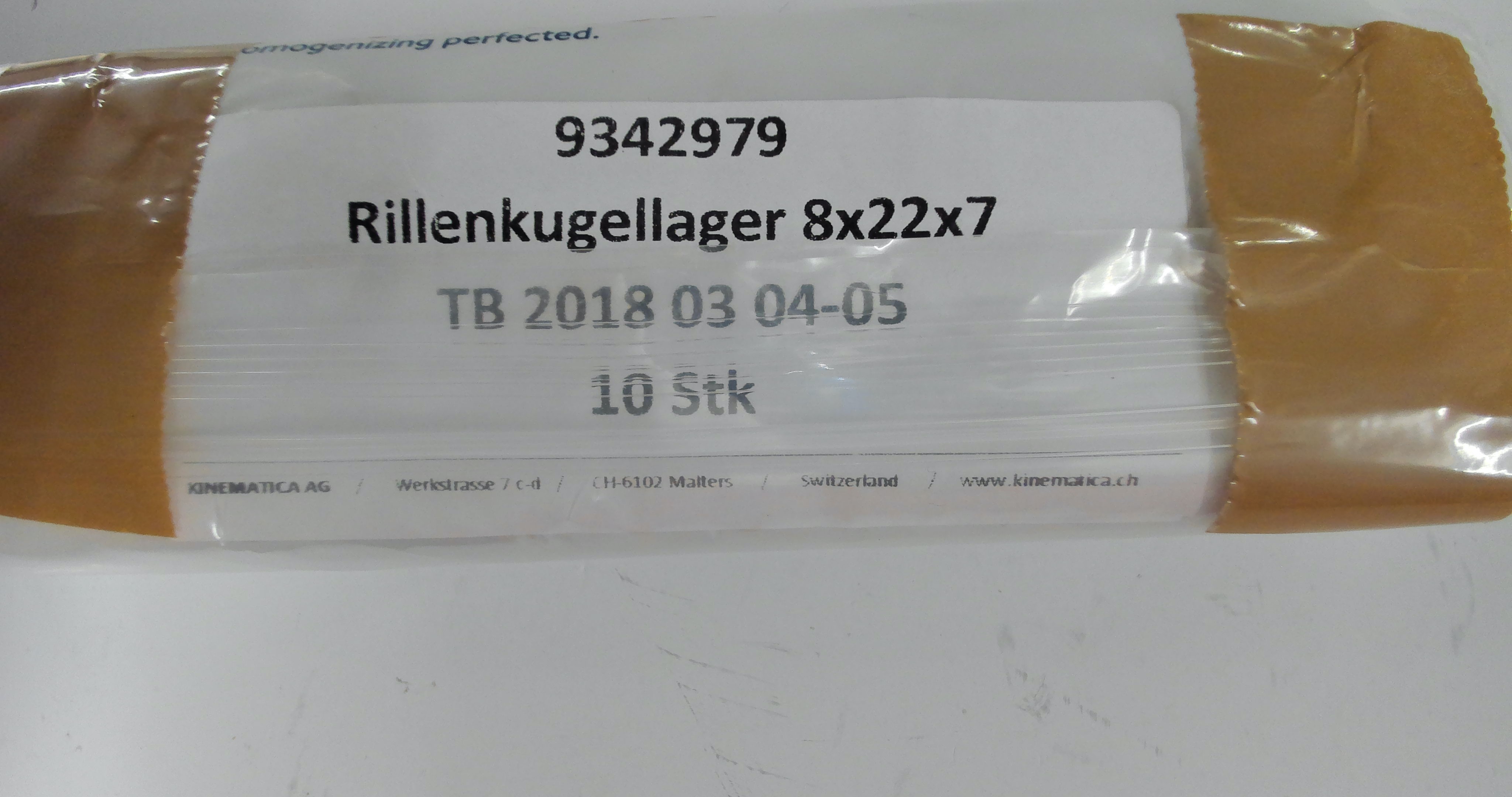 9342979