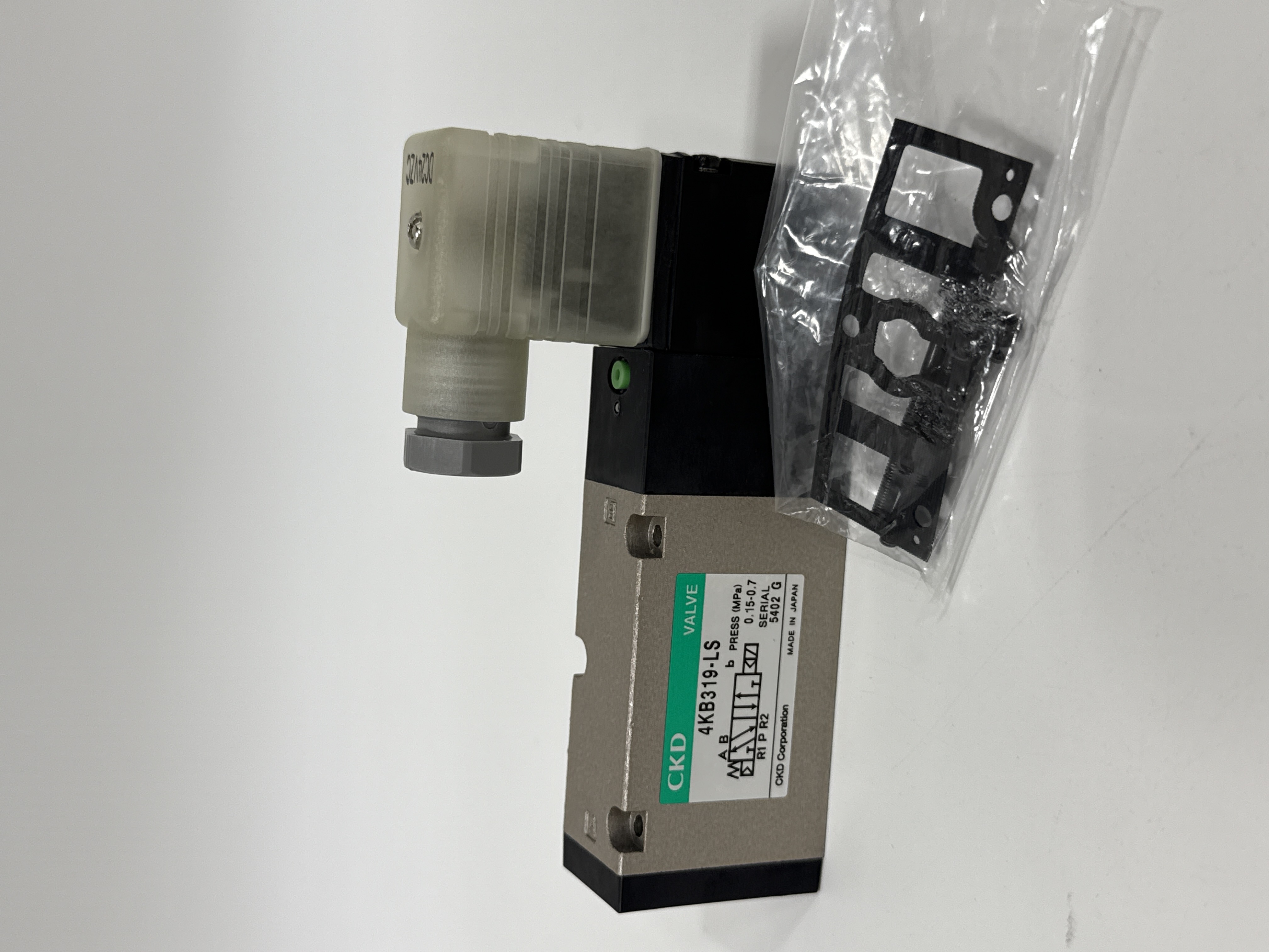 4KB319-00-LS-DC24V