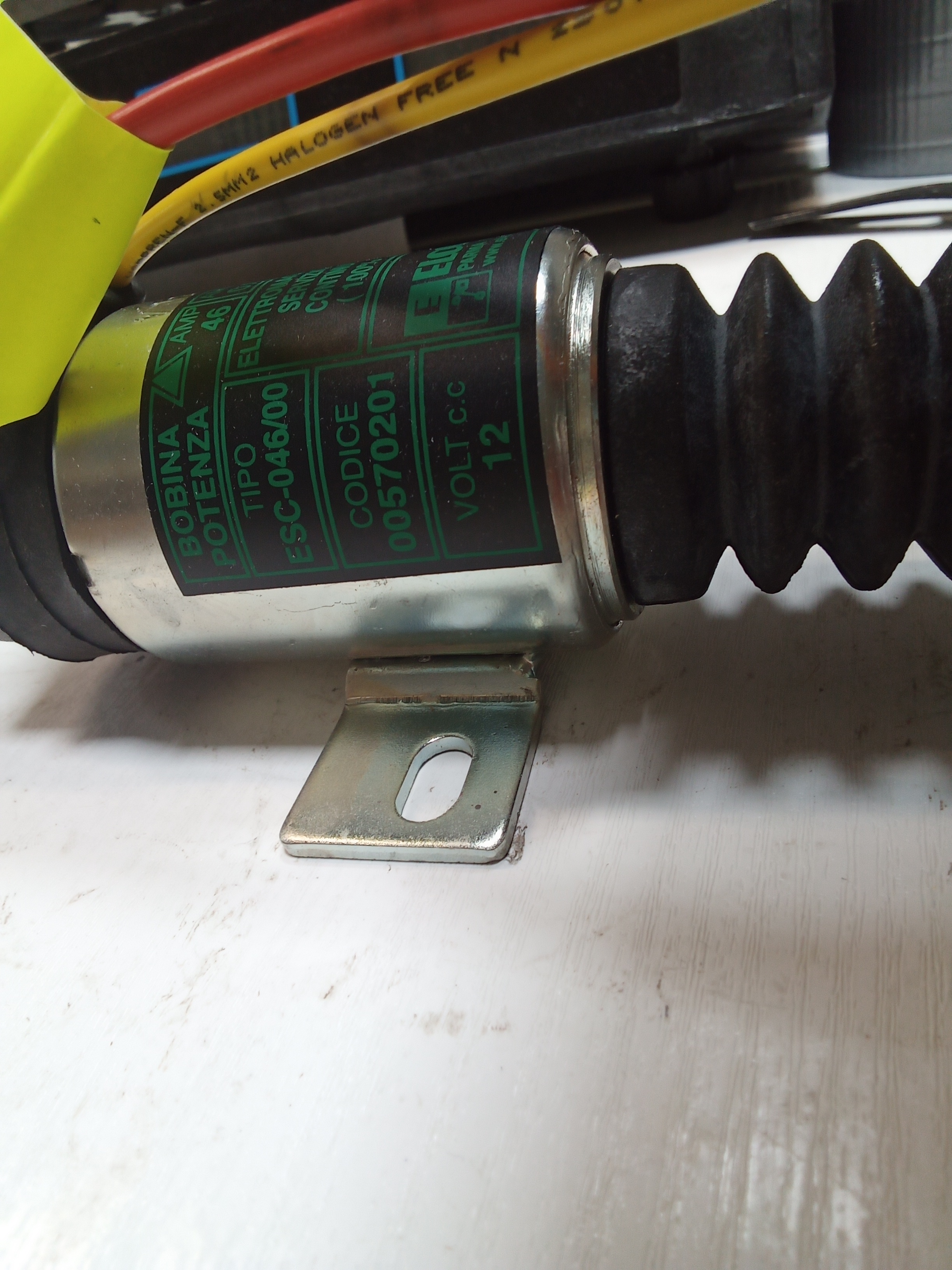 ESC 046/00  12V (00570201)