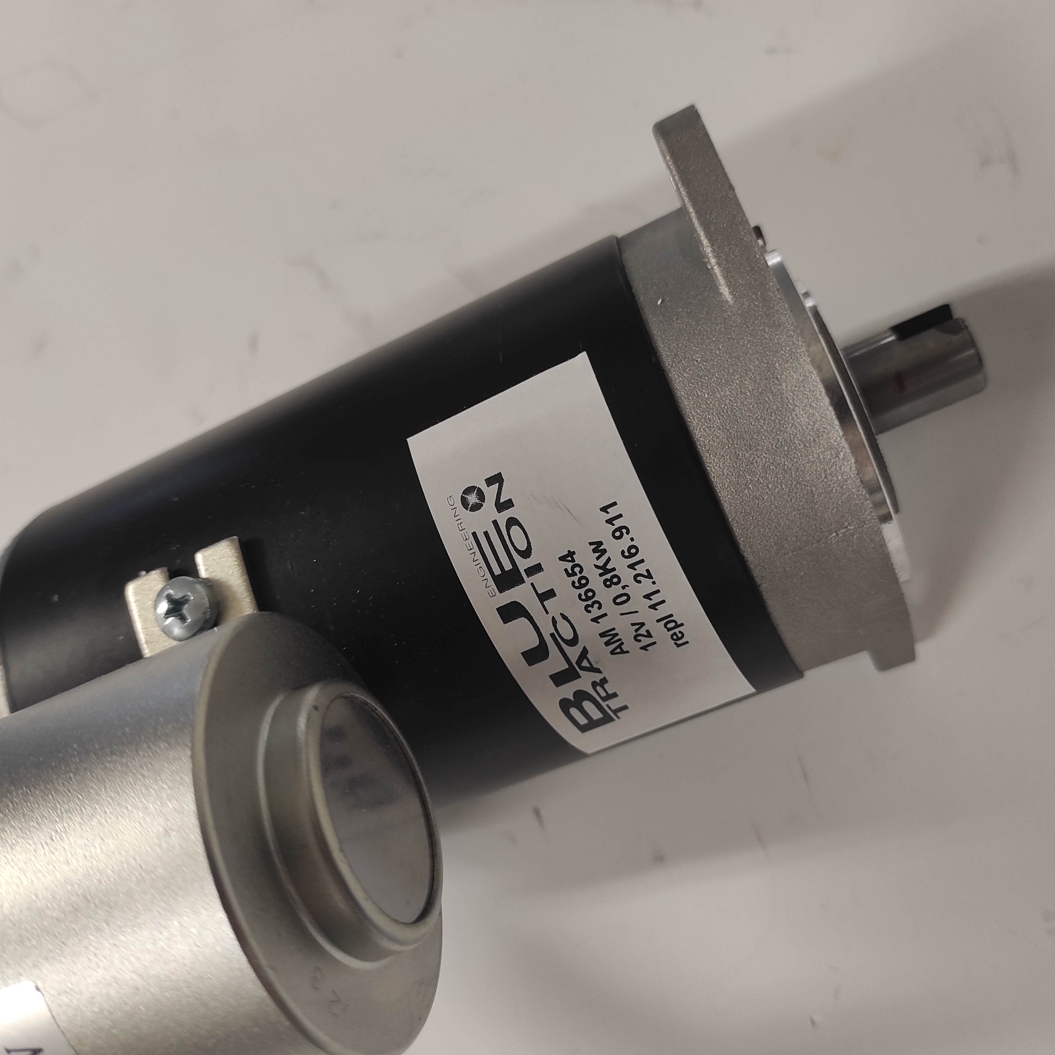 IM 0127 - 12V