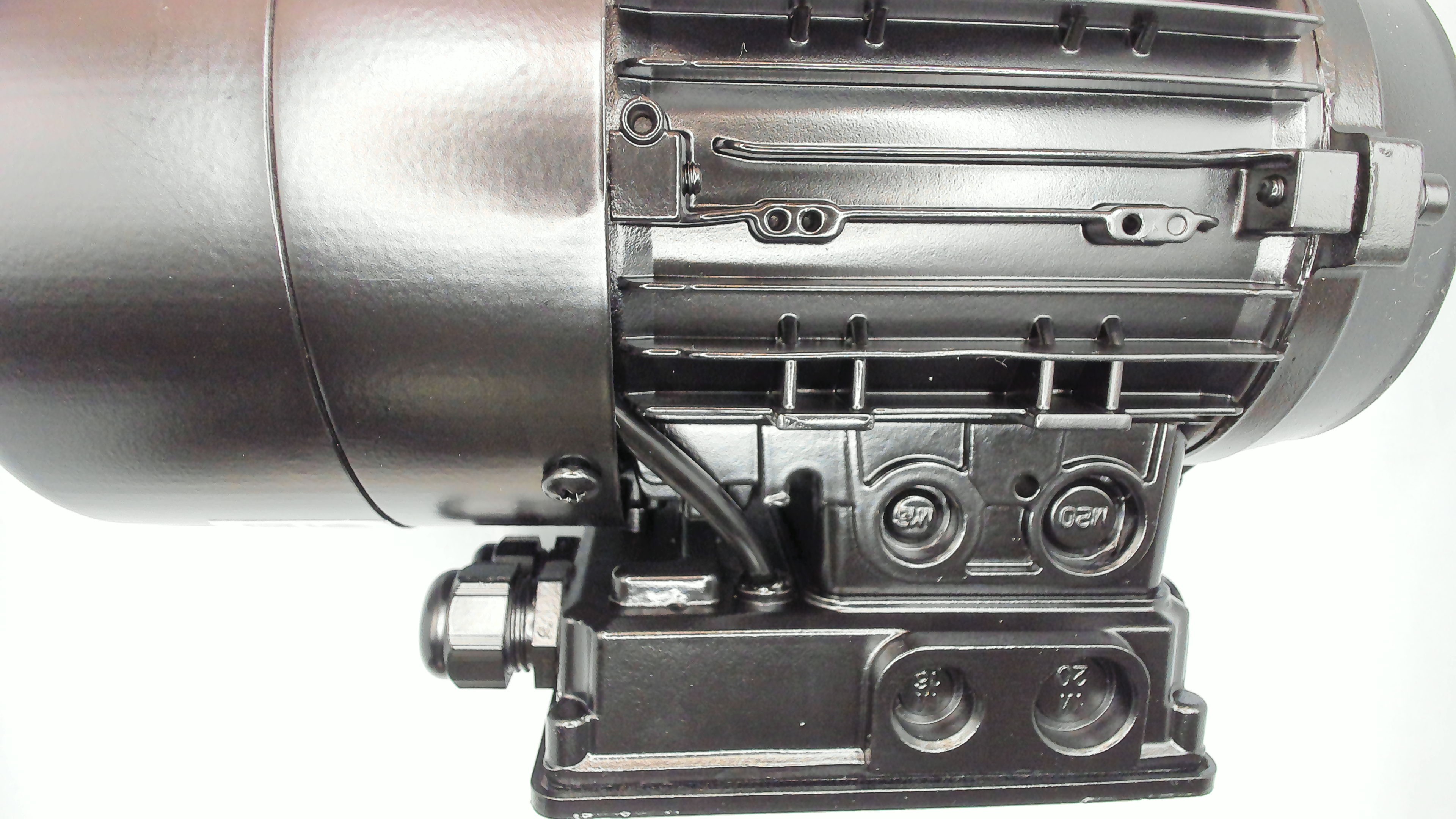 M 5.4AZK 71L-4T B14 - 1000116642