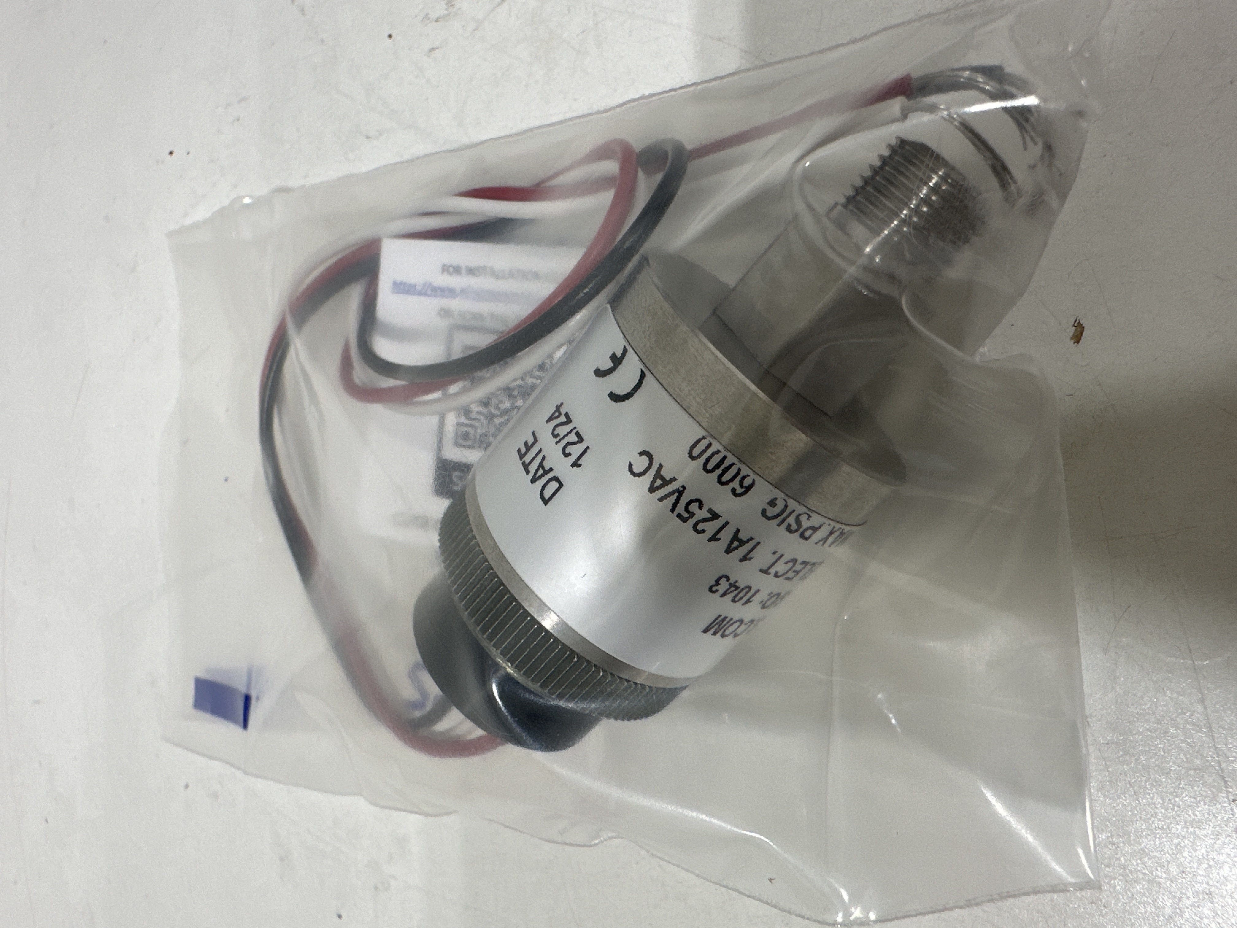J705-5-C52L