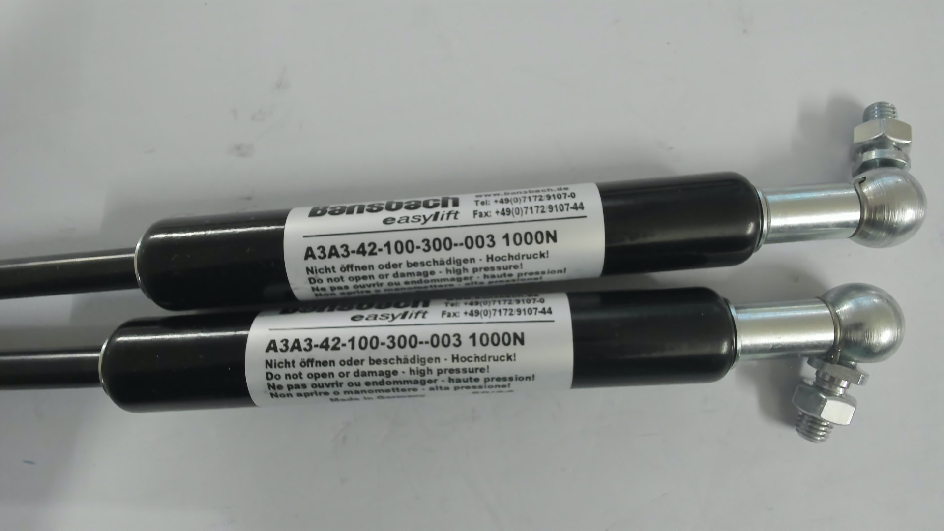 A3A3-42-100-300-003-1000N