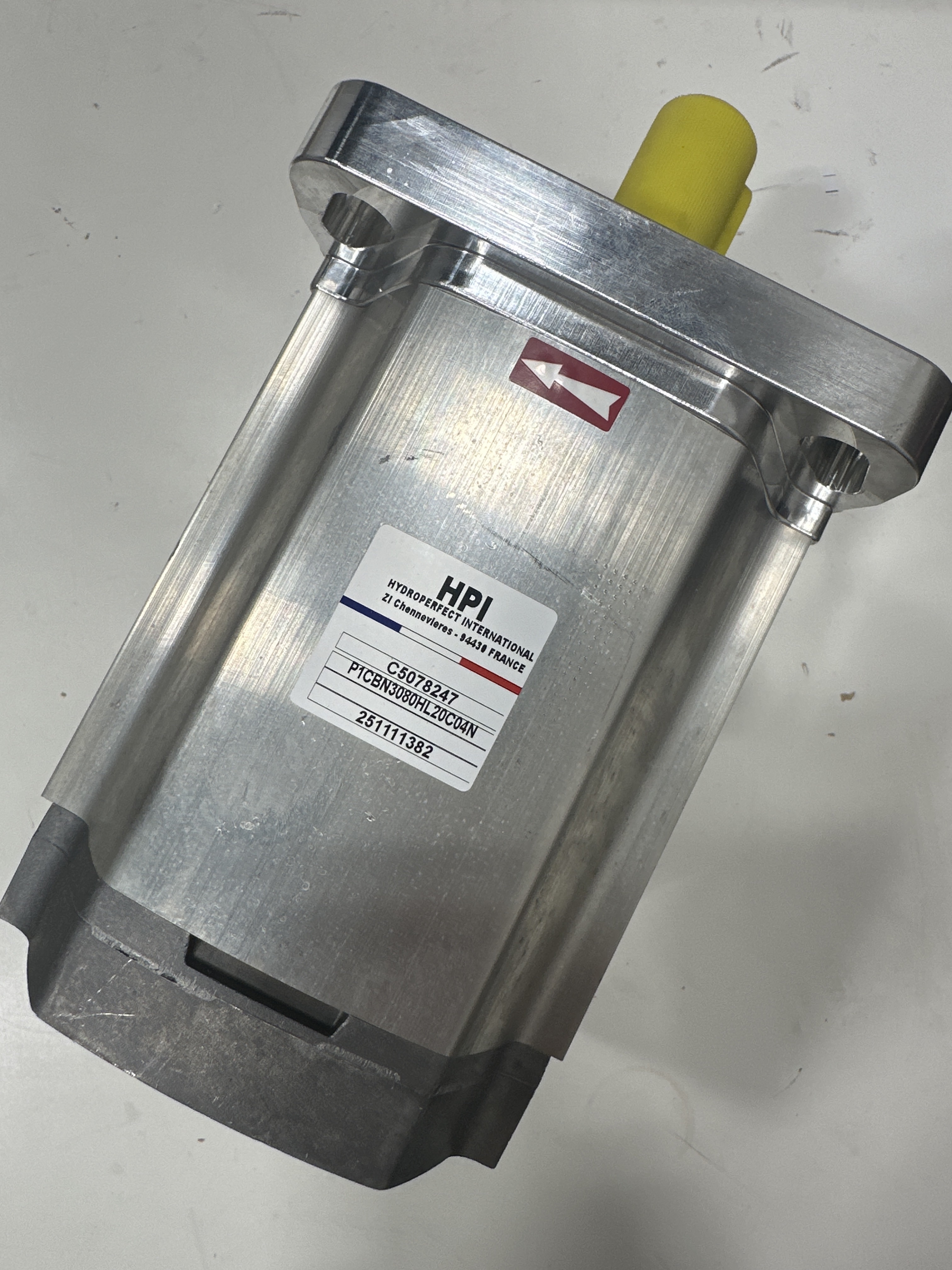 P1CBN3080HL20C04V