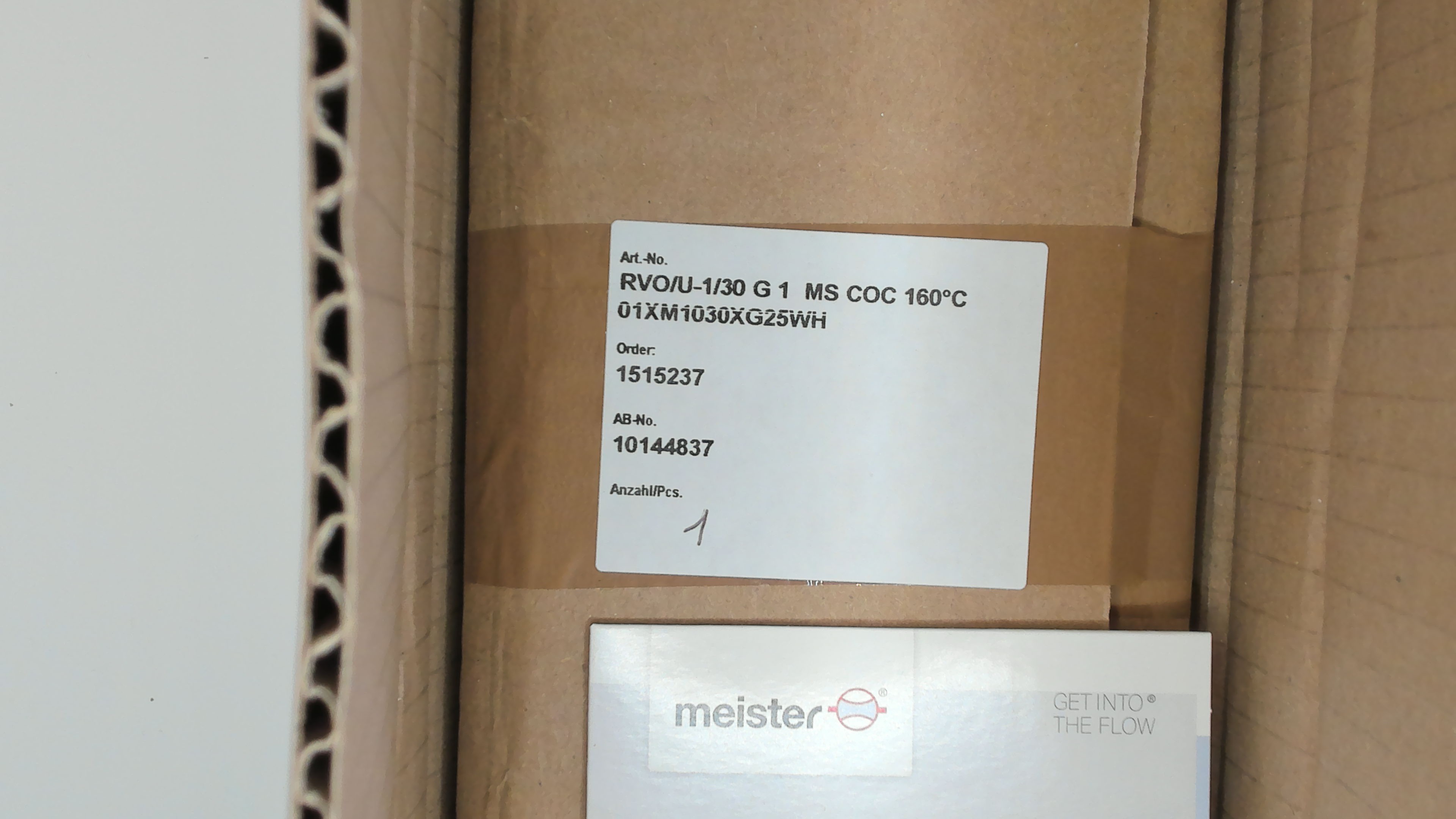 01XM1030XG25WH