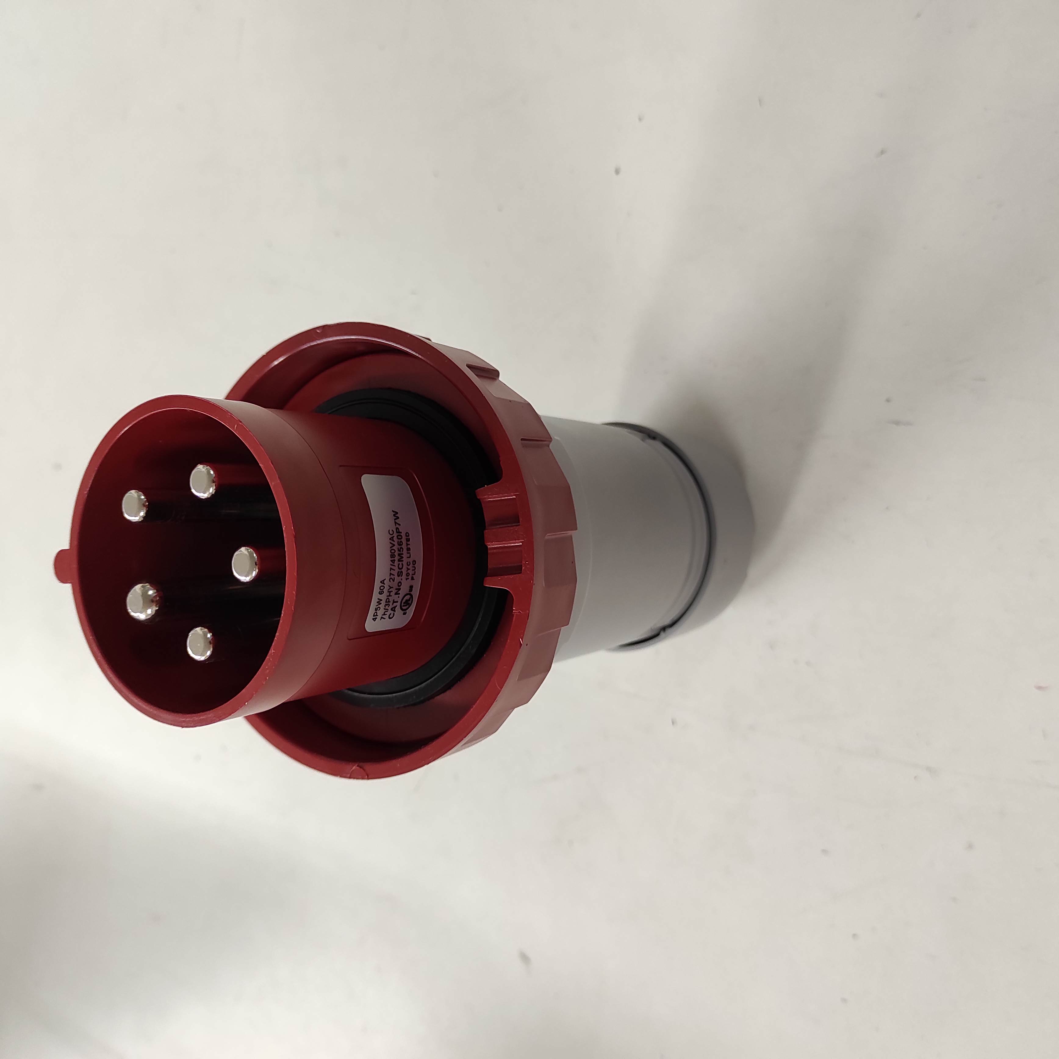 SCM560P7W