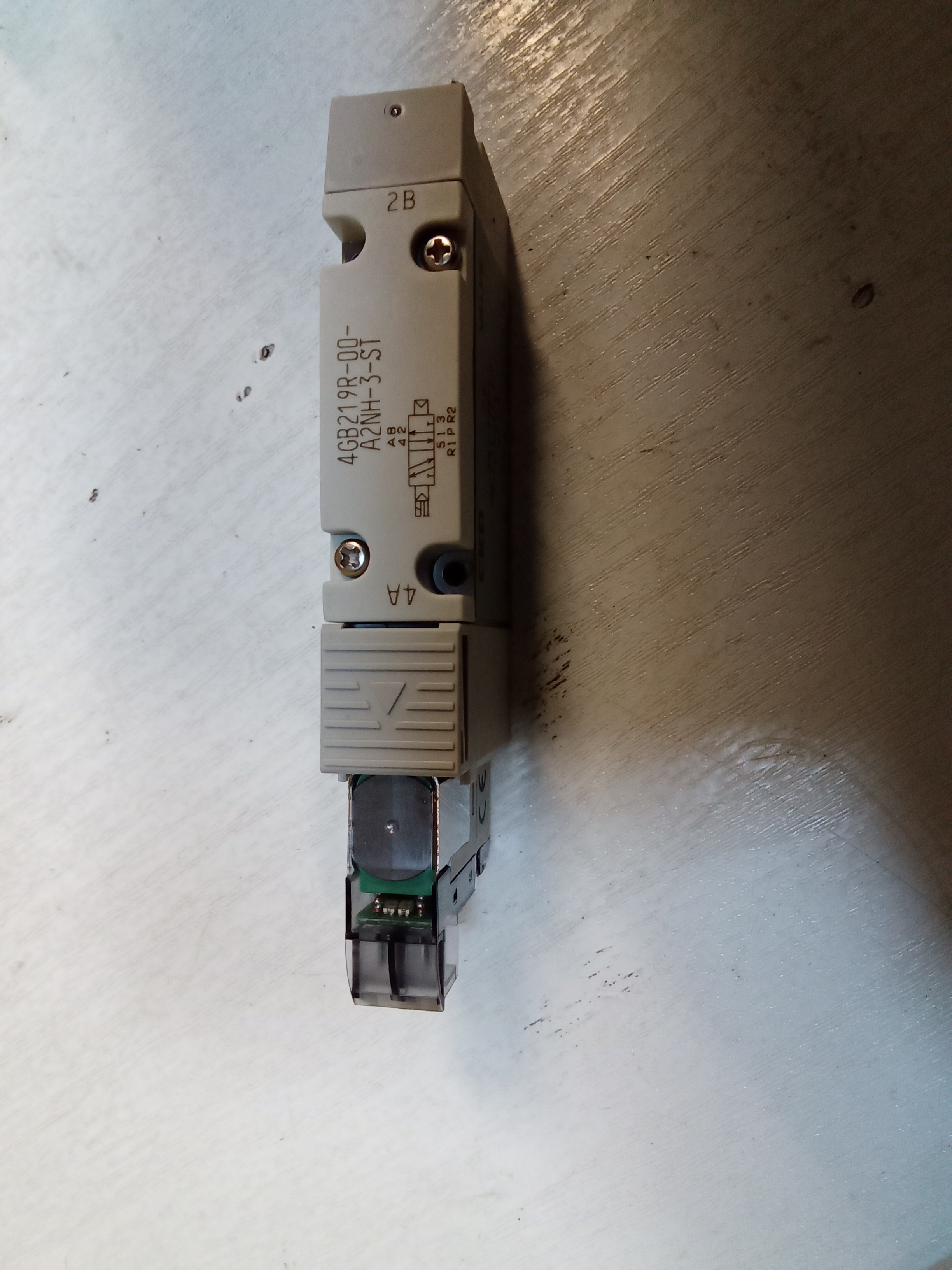 4GB219R-00-A2NH-3-ST