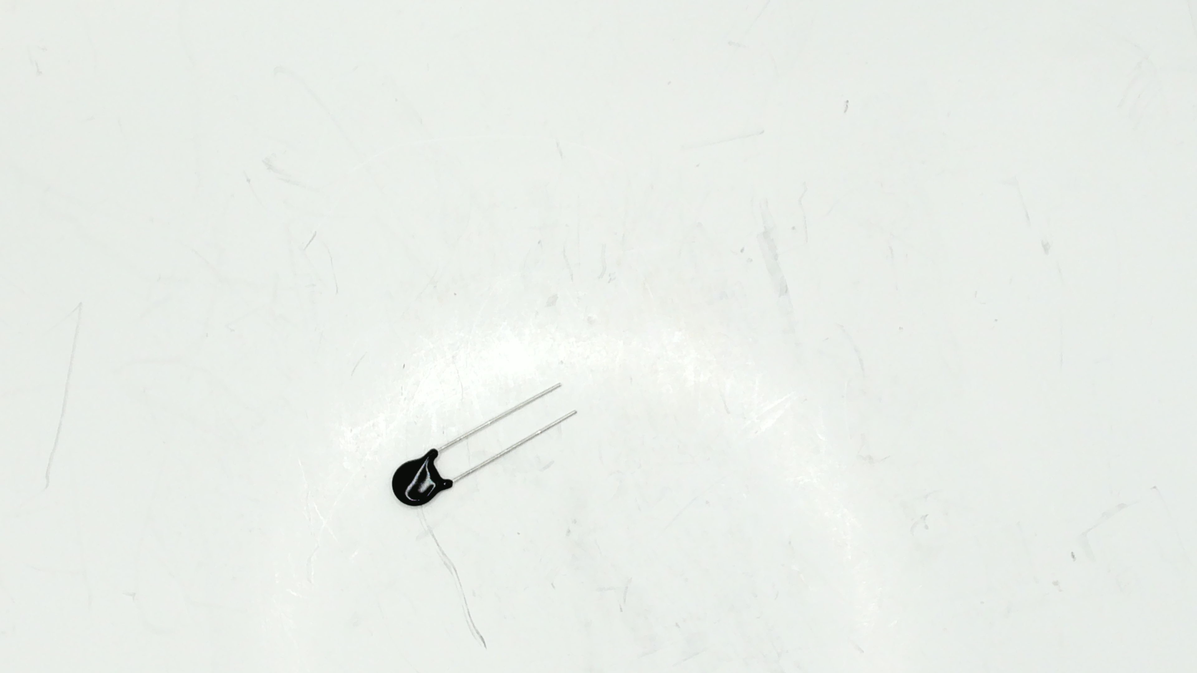 ERZV10D820