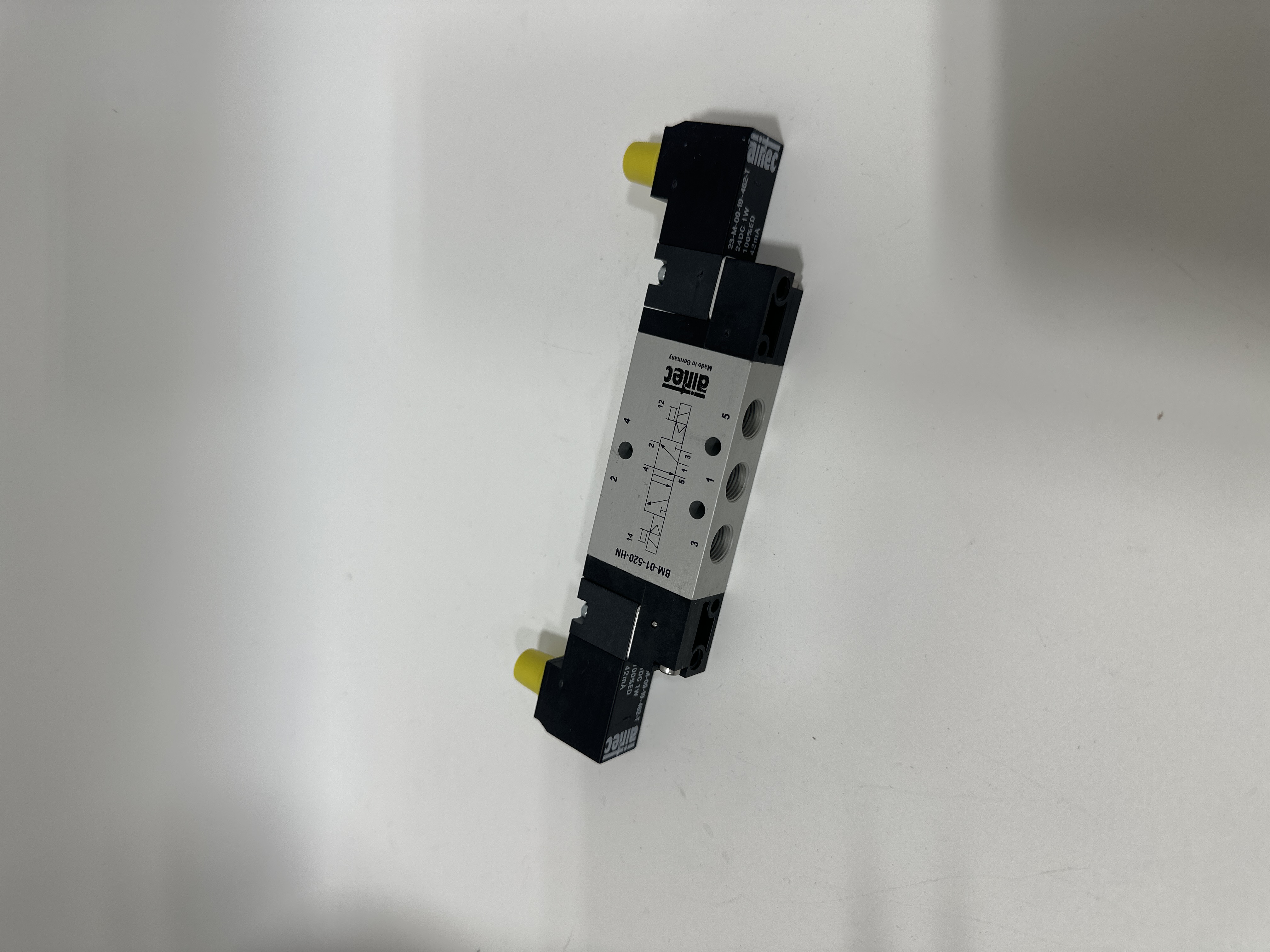 BM-01-520-HNT-462