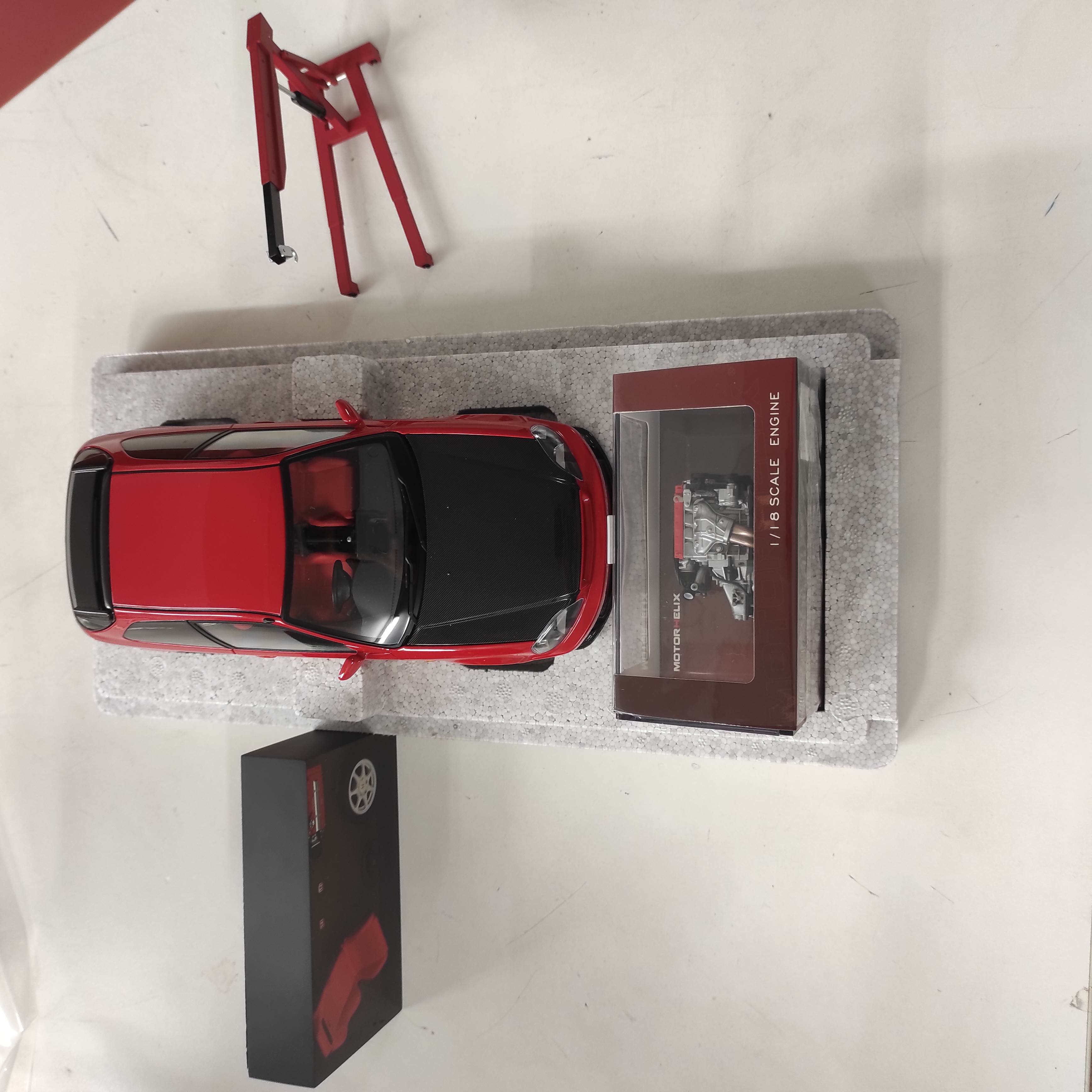 Motorhelix Honda Civic Type R 1:18