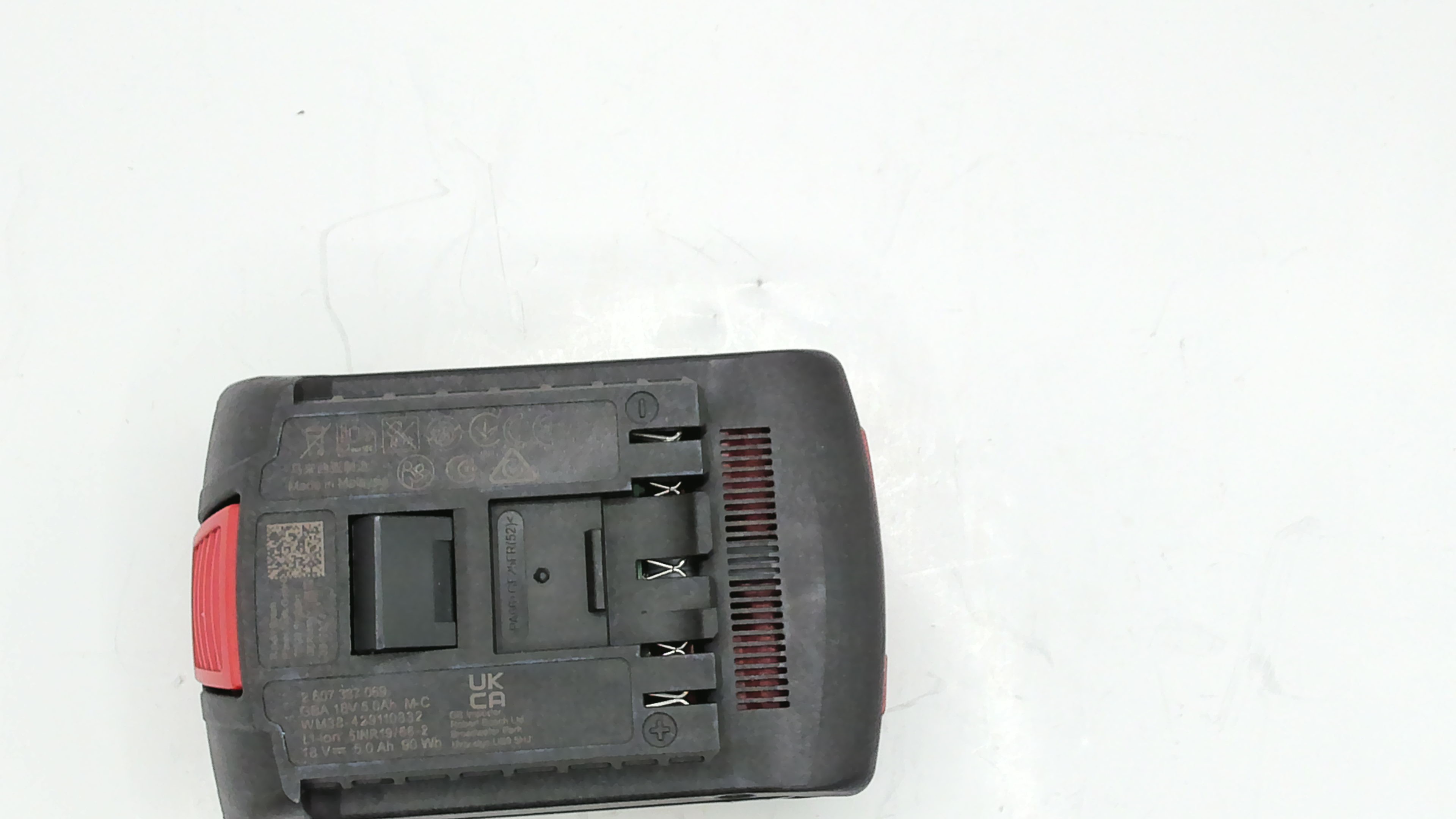 1 600 A00 2U5