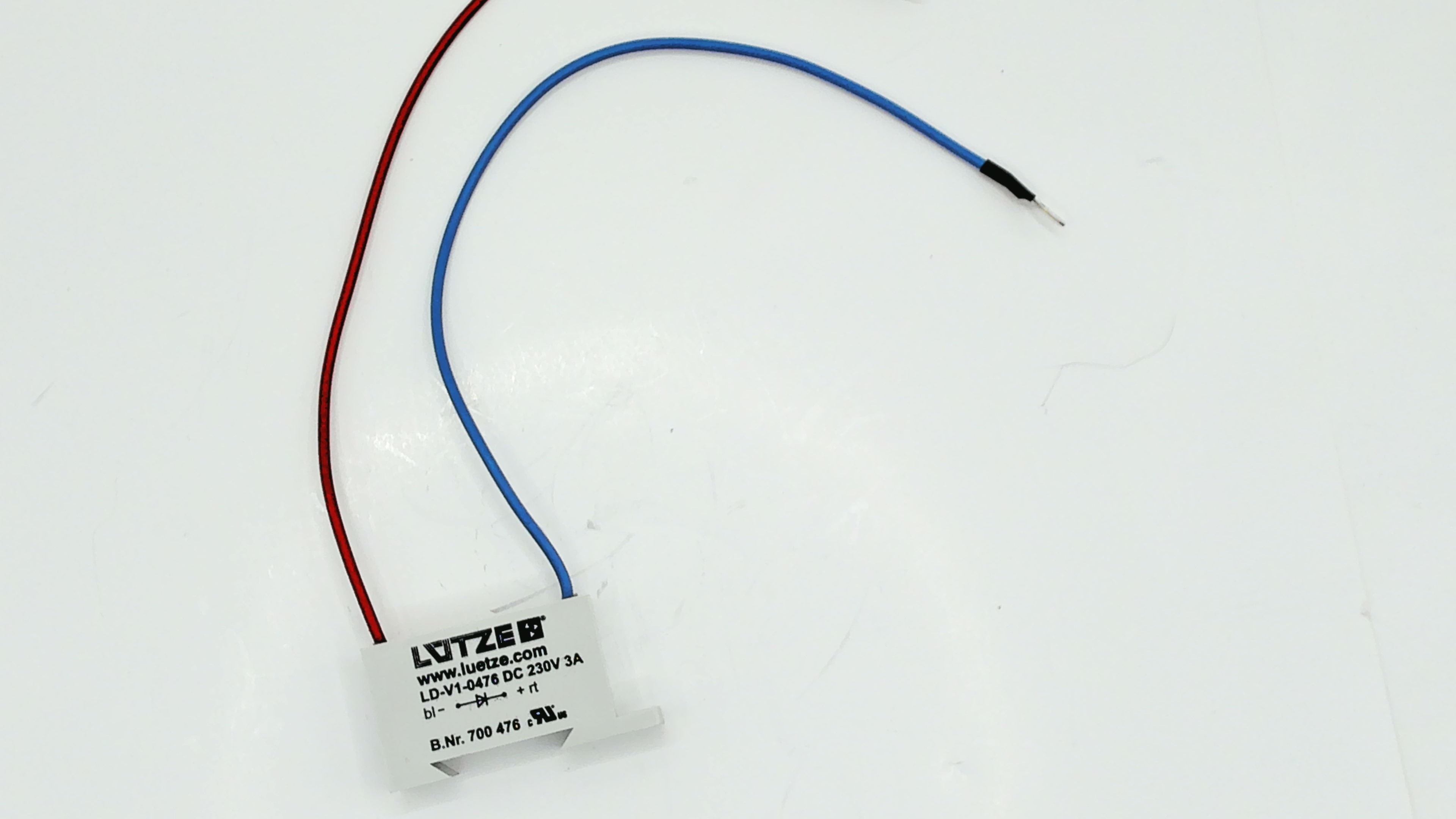700476 / LD-V1-0476 DC 24-230V 3A
